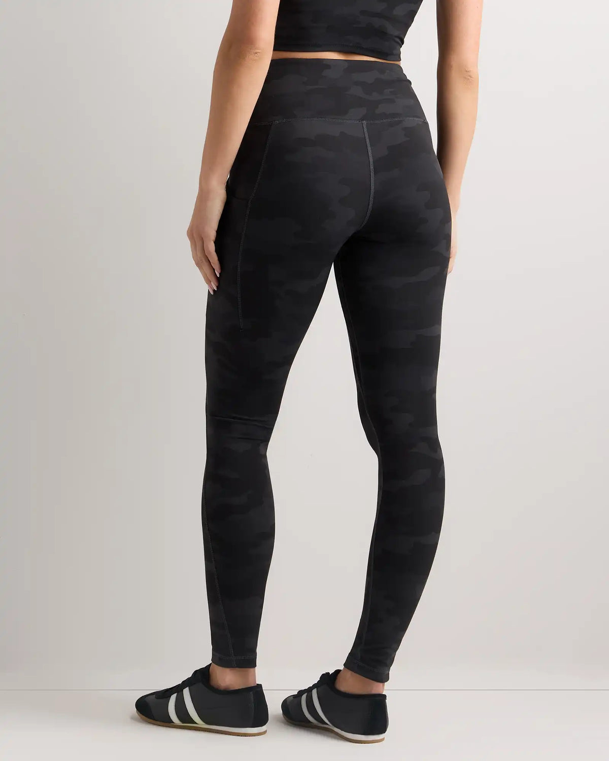 Ultra-Form High-Rise Pocket Legging