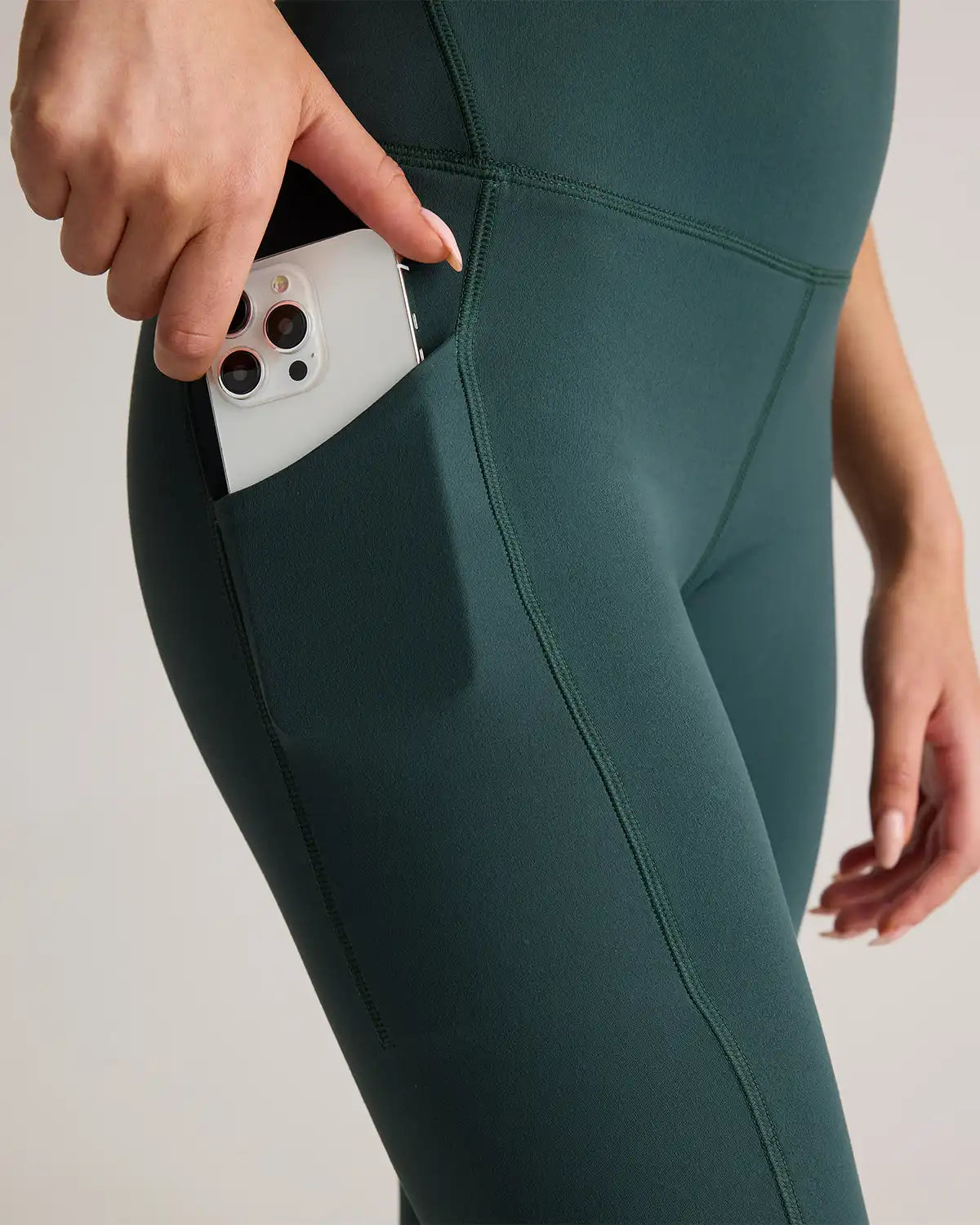 Ultra-Form High-Rise Pocket Legging