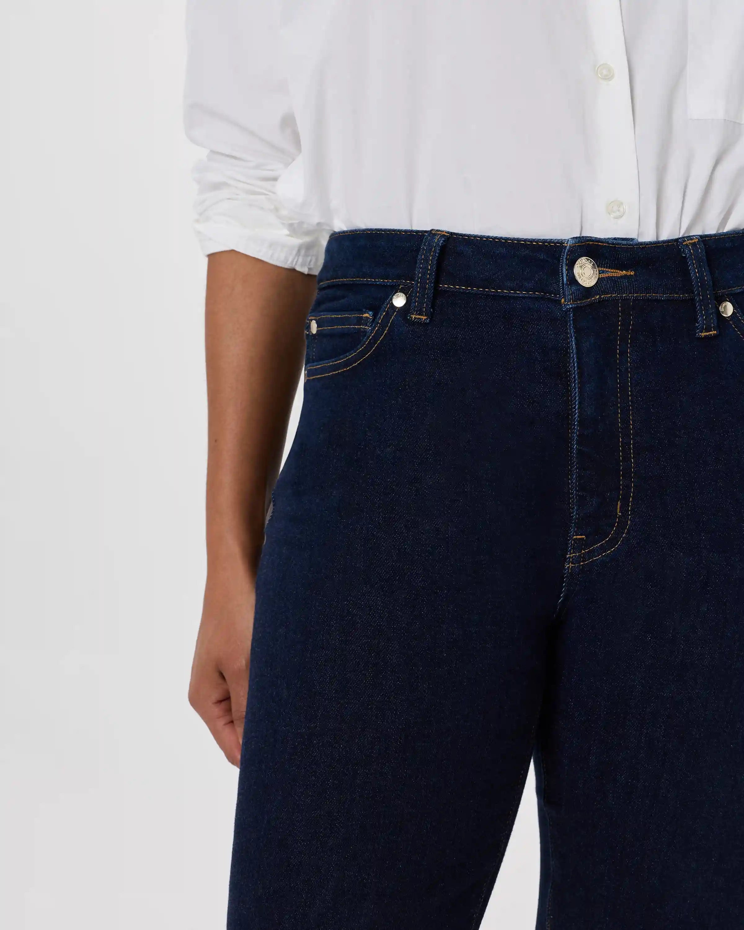 Bella Stretch Straight Jeans