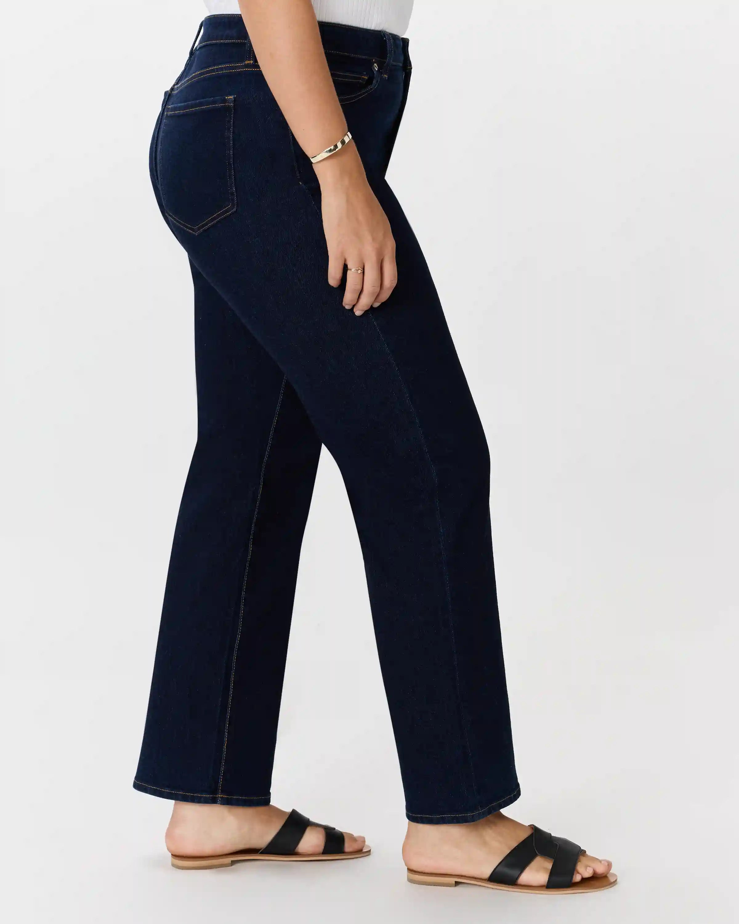 Bella Stretch Straight Jeans