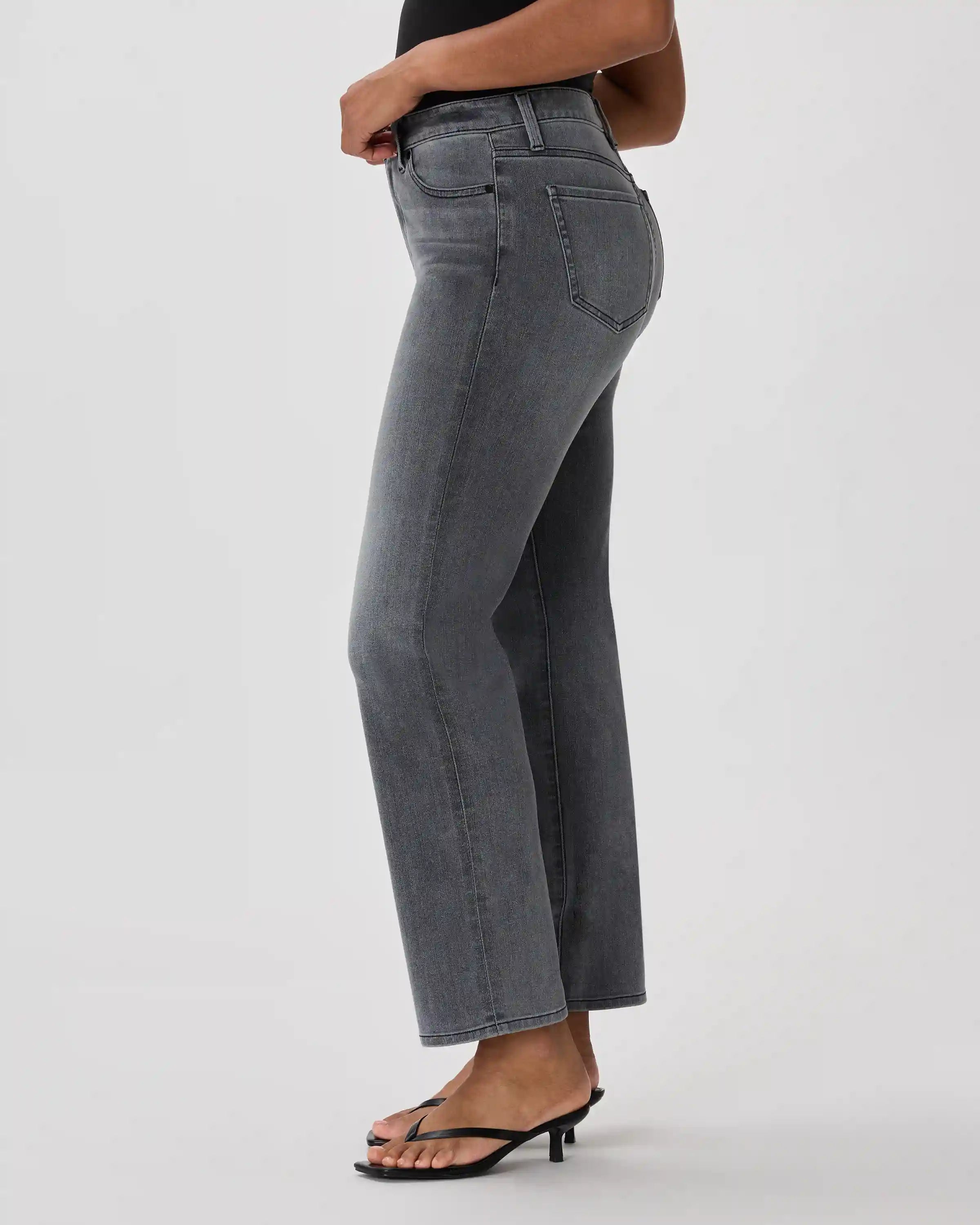 Bella Stretch Straight Jeans