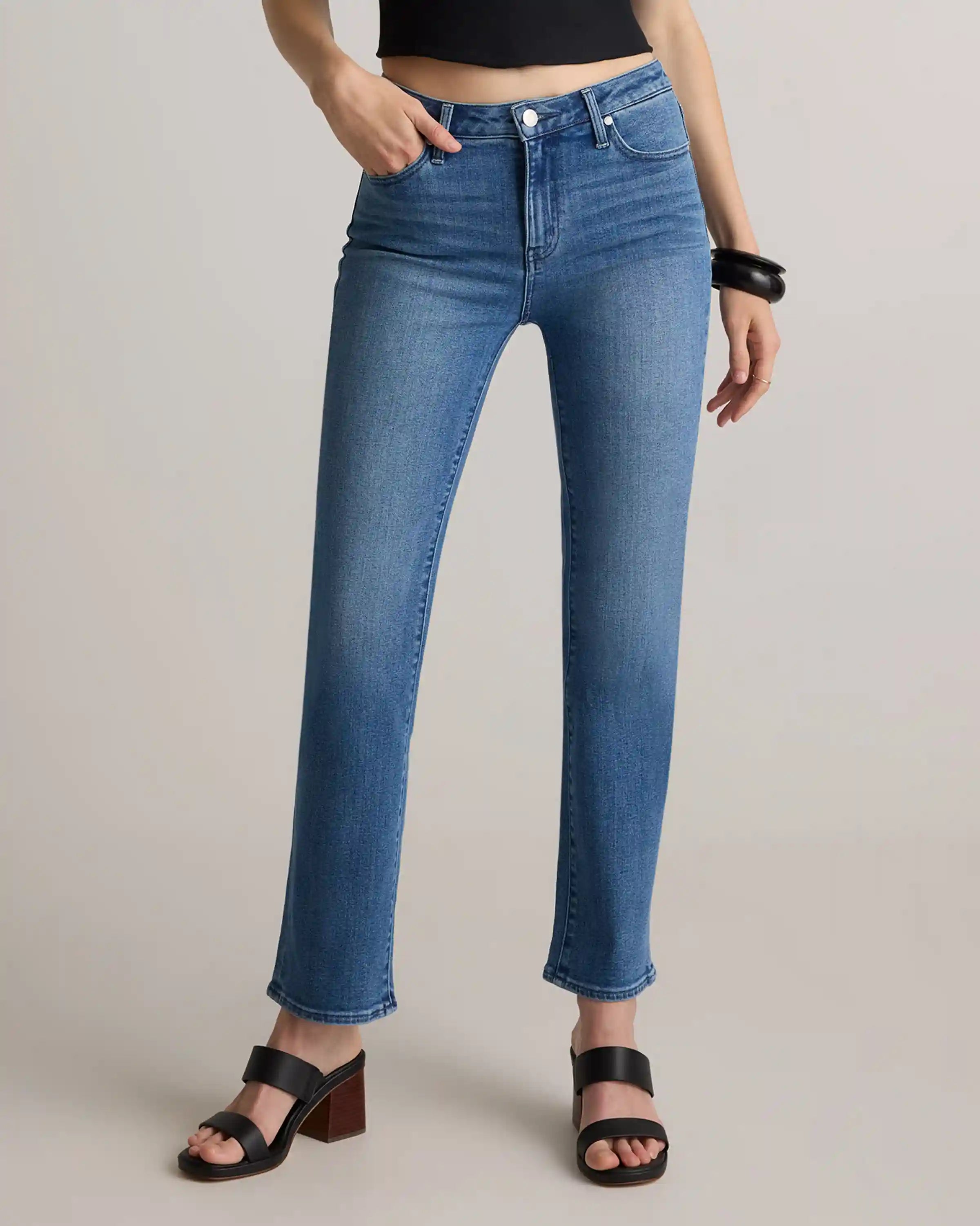 Bella Stretch Straight Jeans