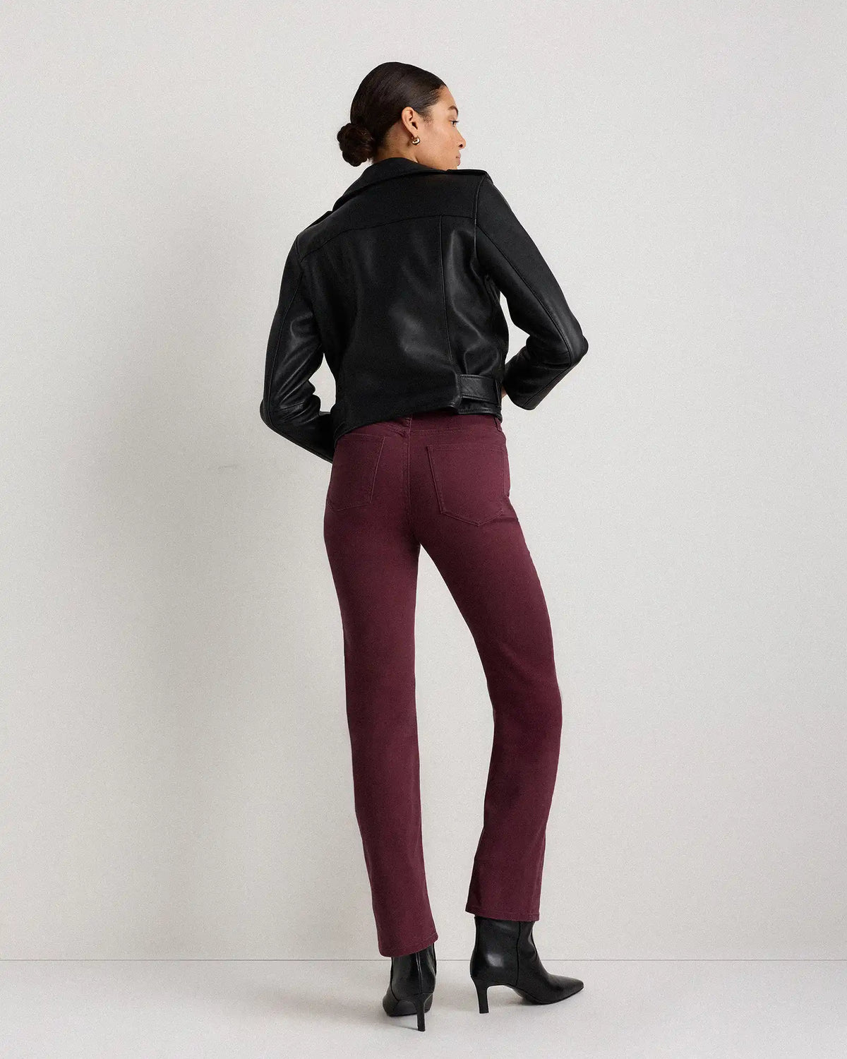 Bella Stretch Straight Jeans