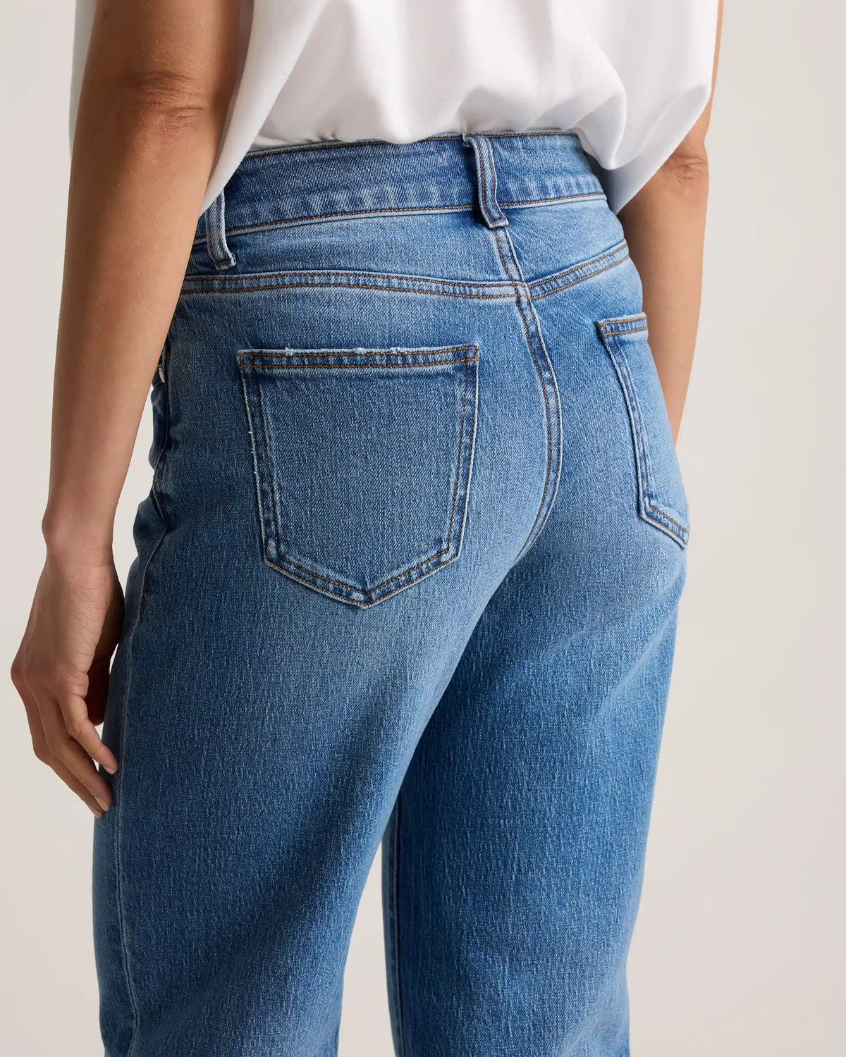 Bella Stretch Cropped Straight Jeans