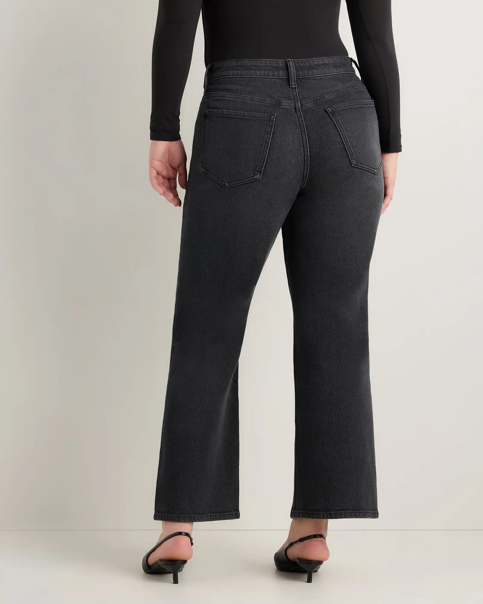 Curvy Bella Stretch Relaxed Straight Jeans