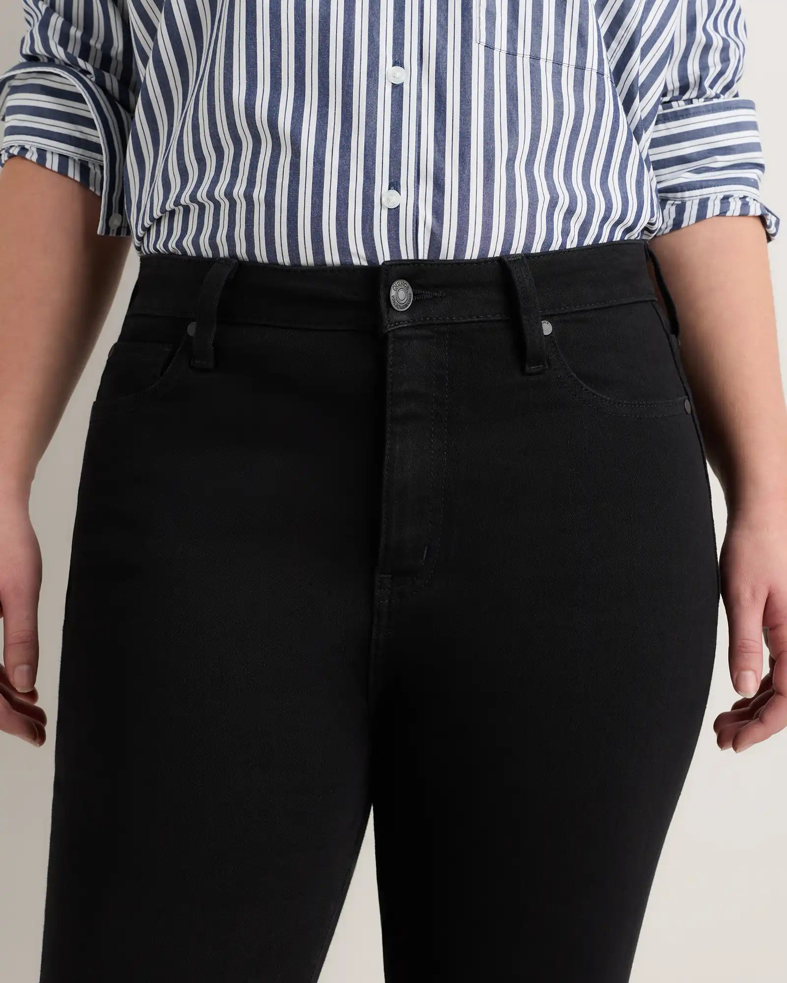 Curvy Bella Stretch Straight Jeans