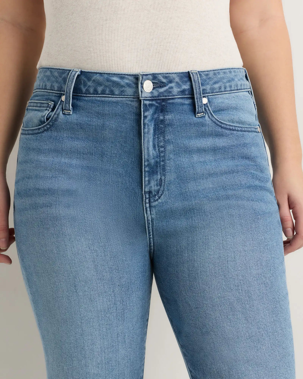 Curvy Bella Stretch Straight Jeans