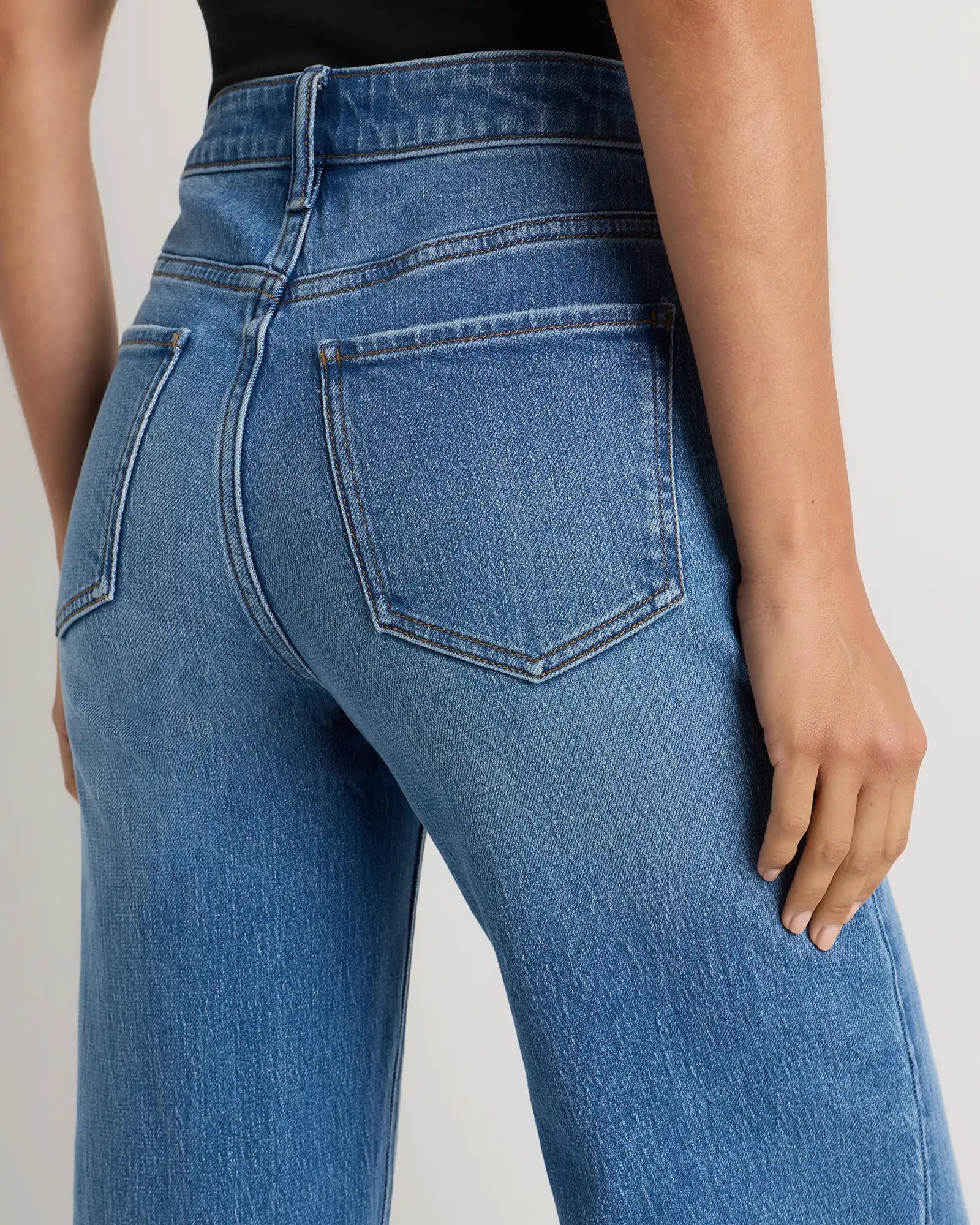 Luna Stretch Relaxed Straight Jeans