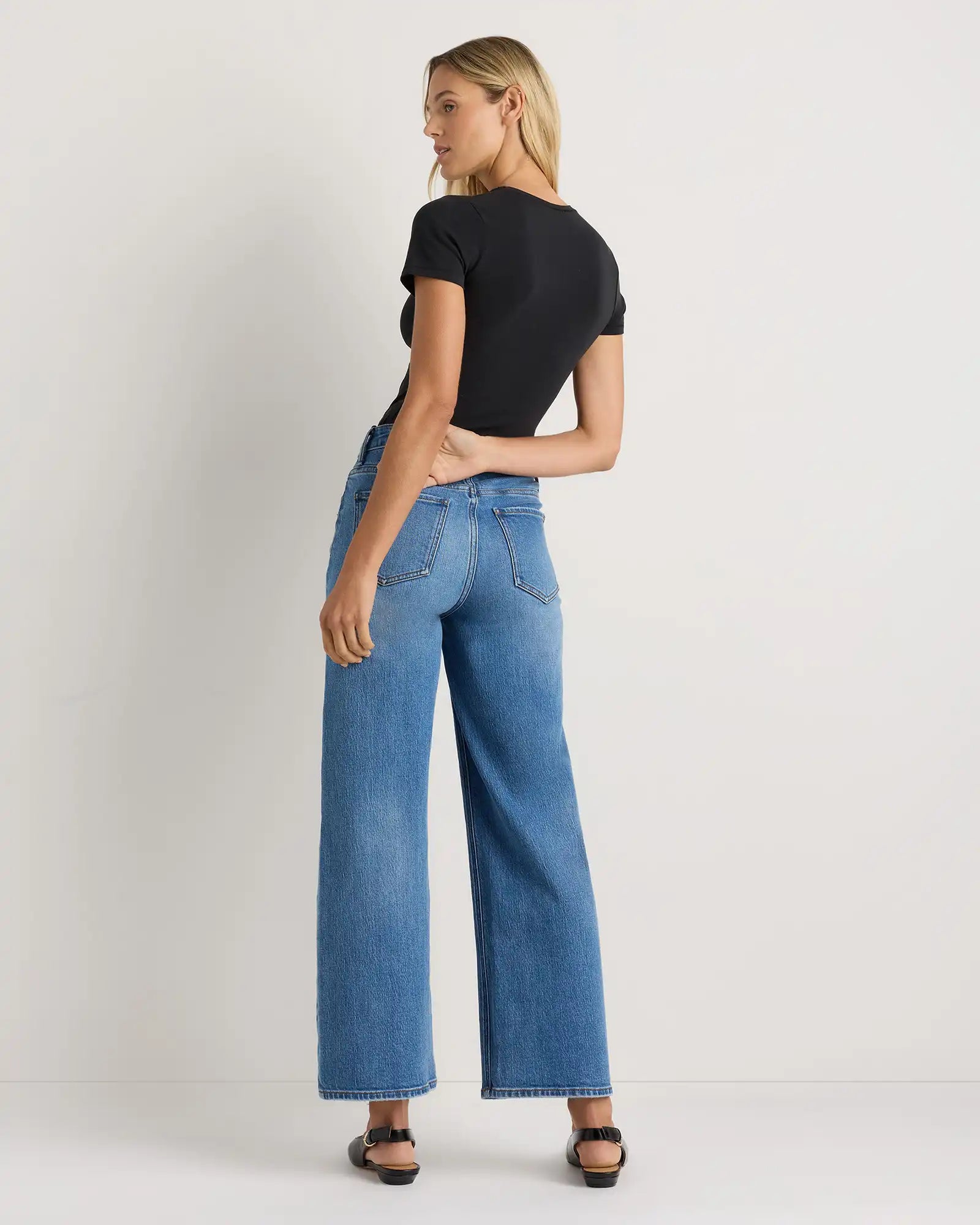 Luna Stretch Relaxed Straight Jeans
