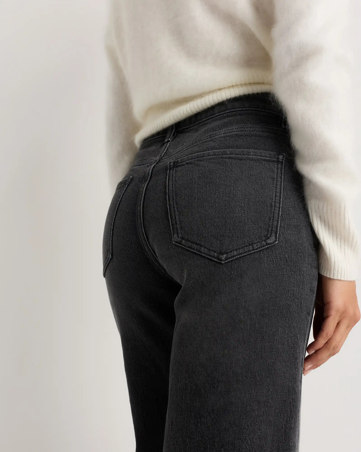 Luna Stretch Relaxed Straight Jeans