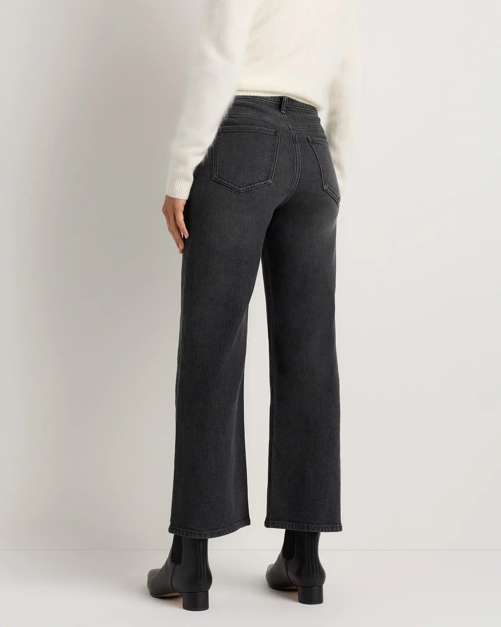 Luna Stretch Relaxed Straight Jeans