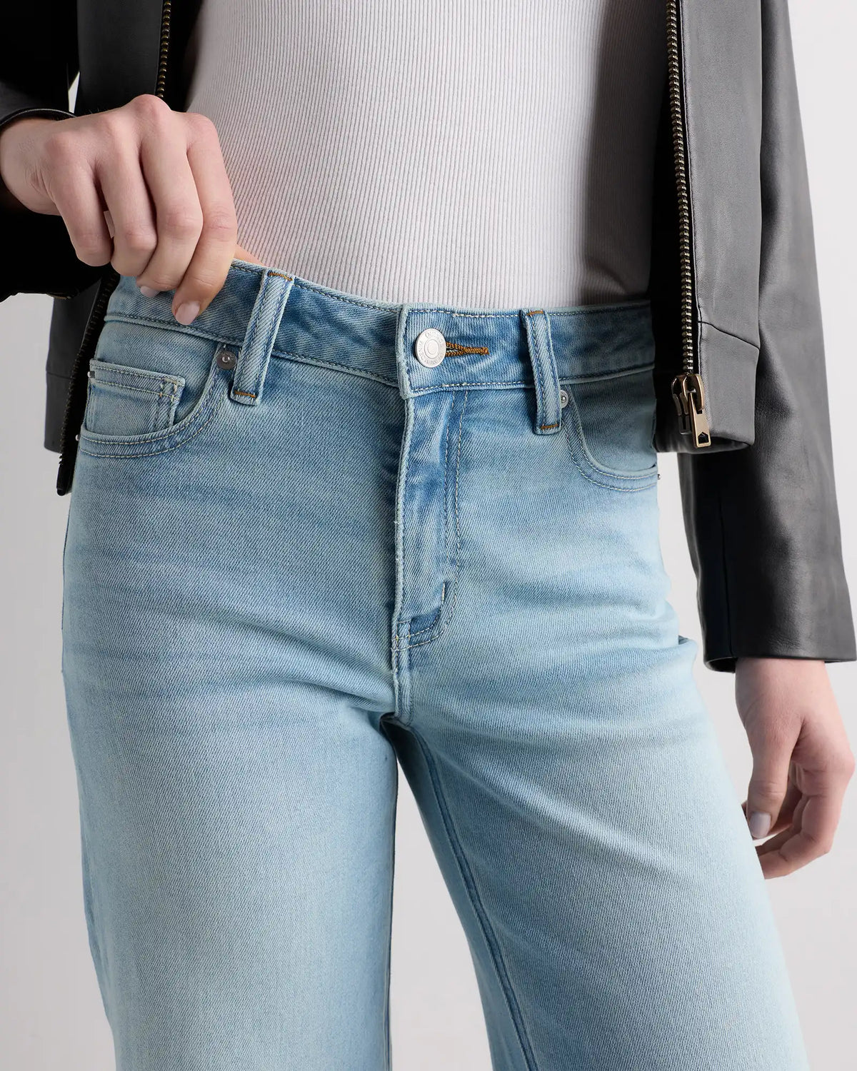 Luna Stretch Wide Leg Jeans