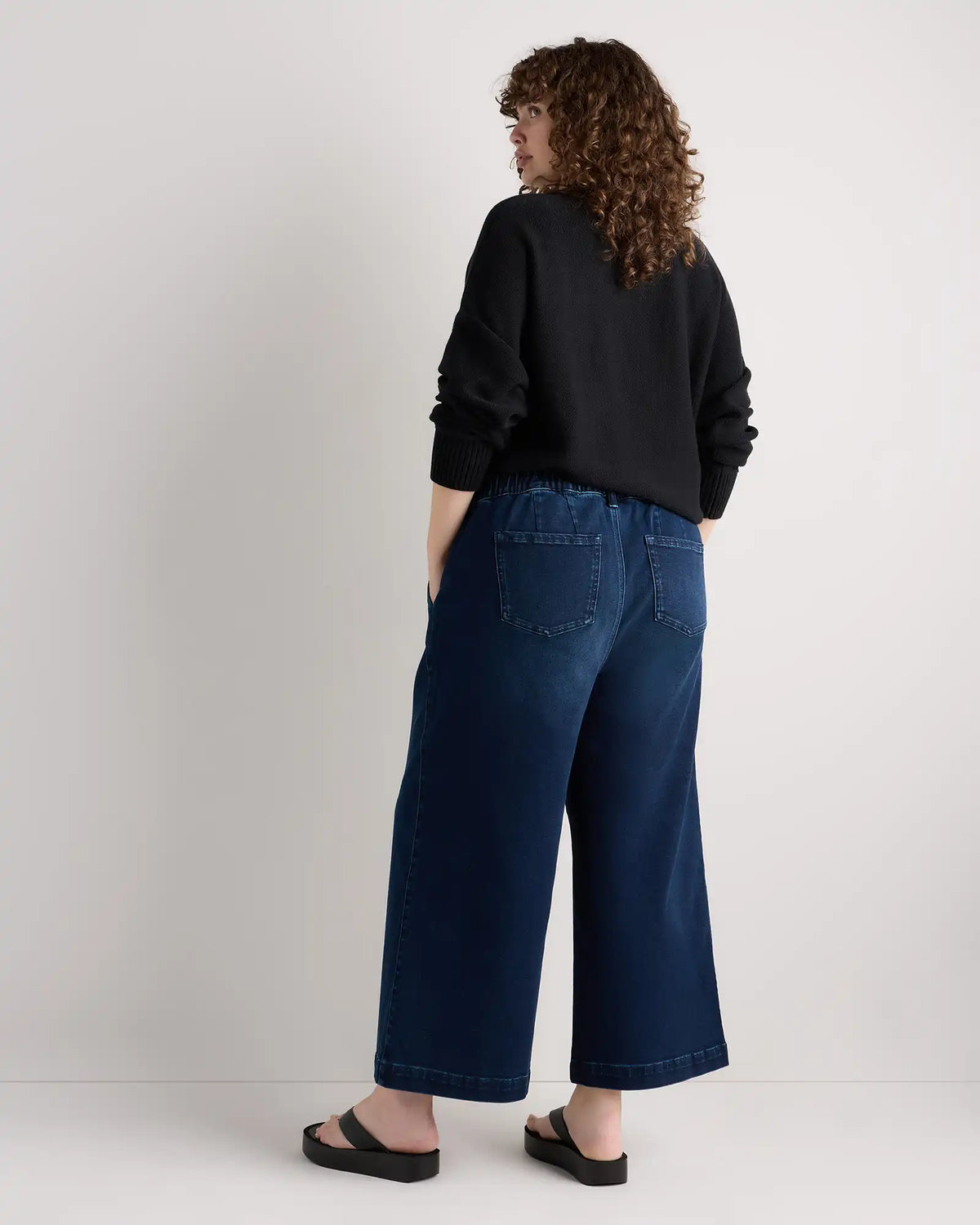 Mia Wide Leg Crop Jeans