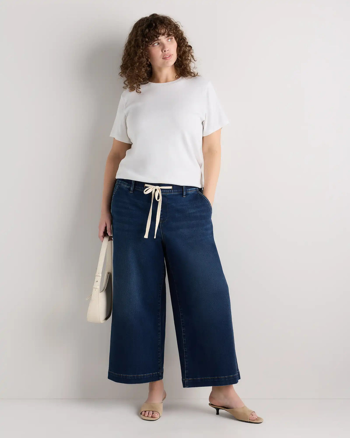 Mia Wide Leg Crop Jeans