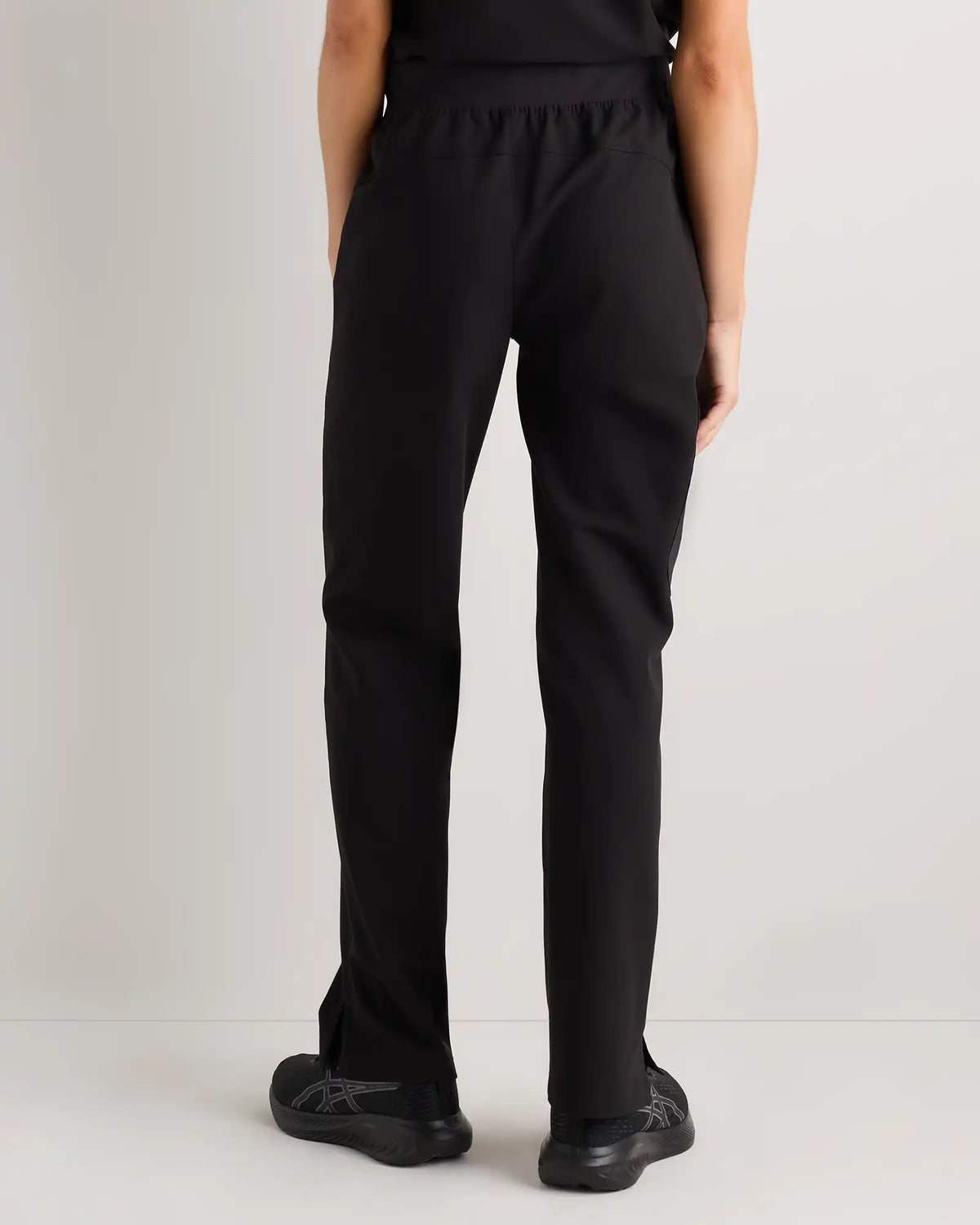 AeraFlex Scrub Cargo Pants