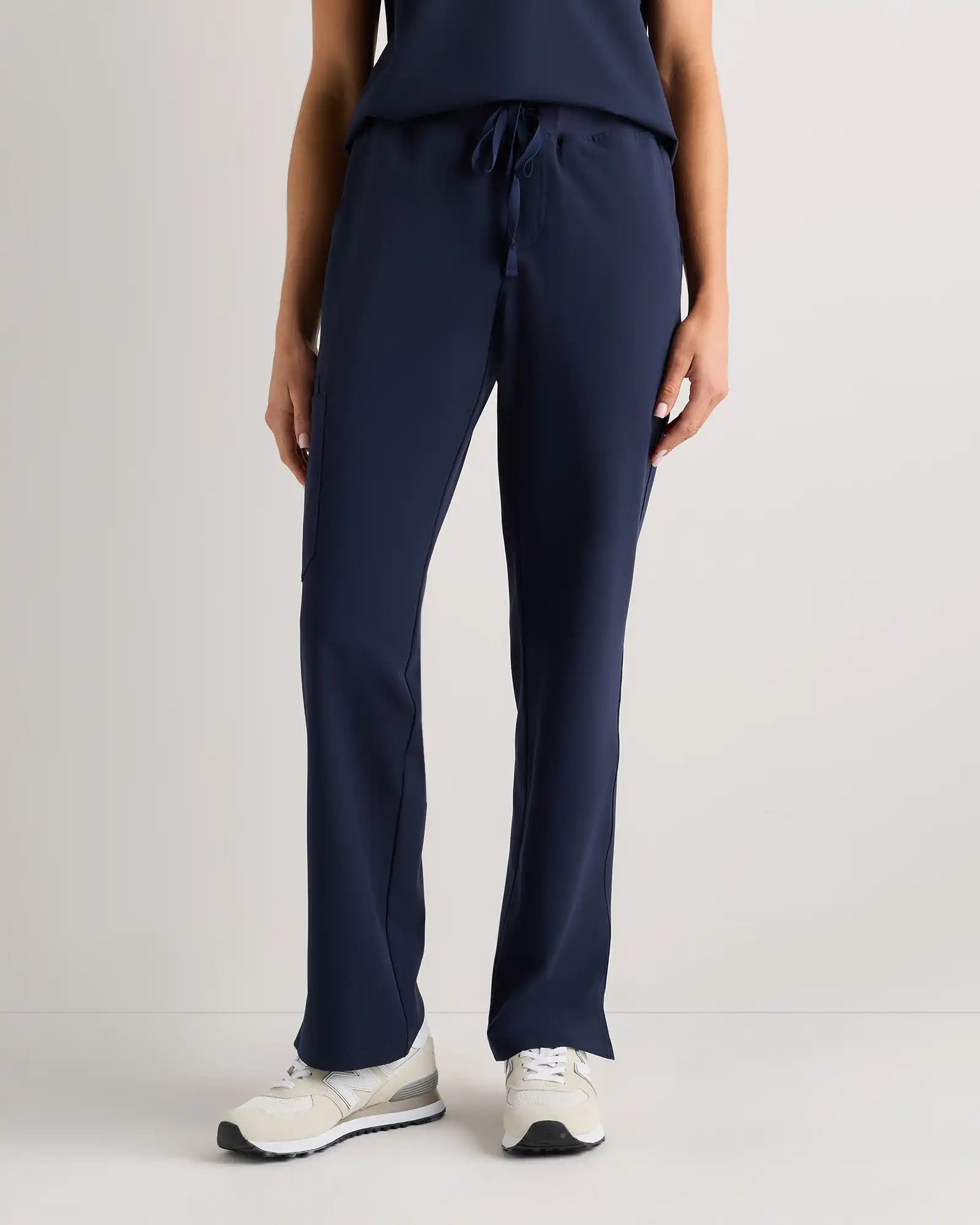 AeraFlex Scrub Cargo Pants