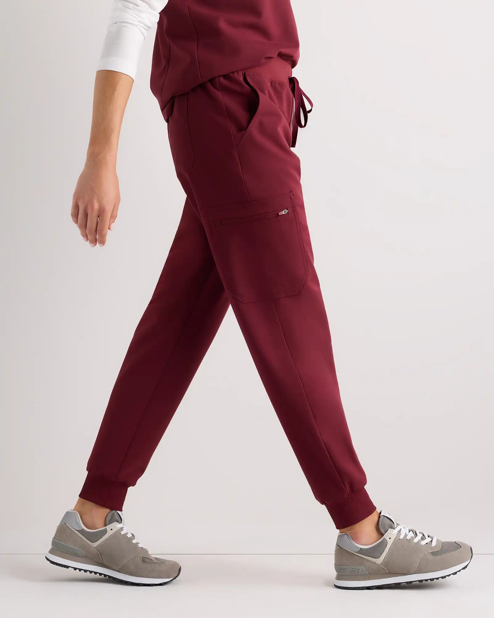 AeraFlex Scrub Joggers