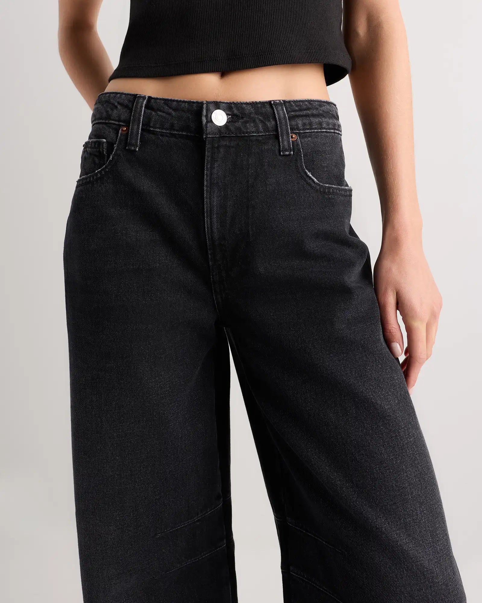 Maya Rigid Exaggerated Barrel Jeans