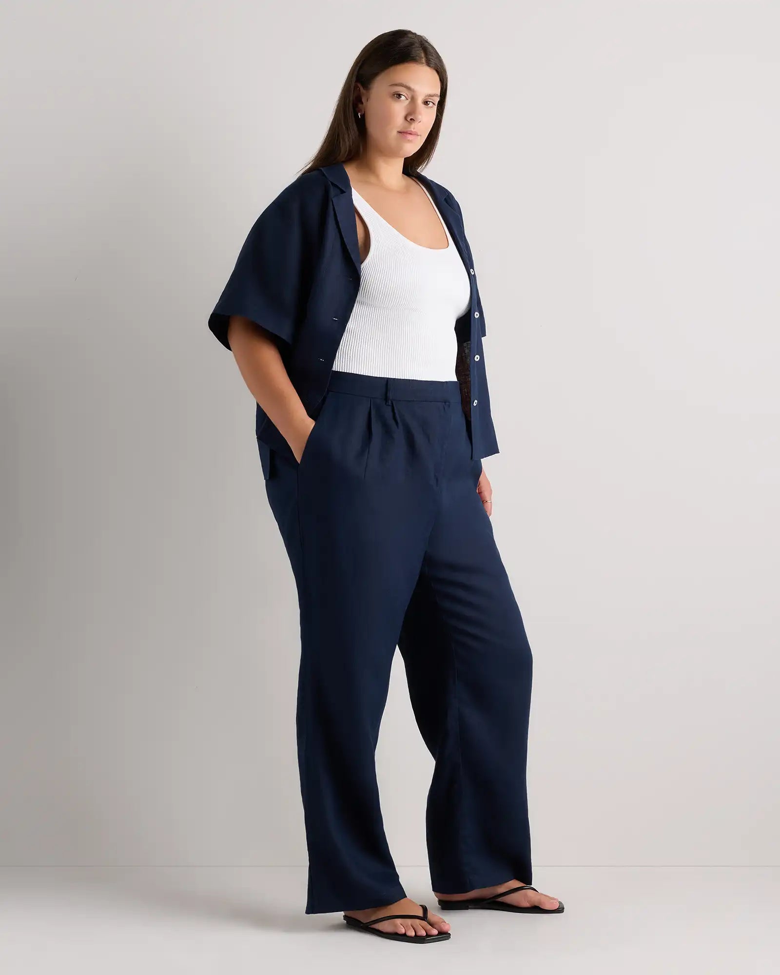 100% European Linen Pleated Trouser