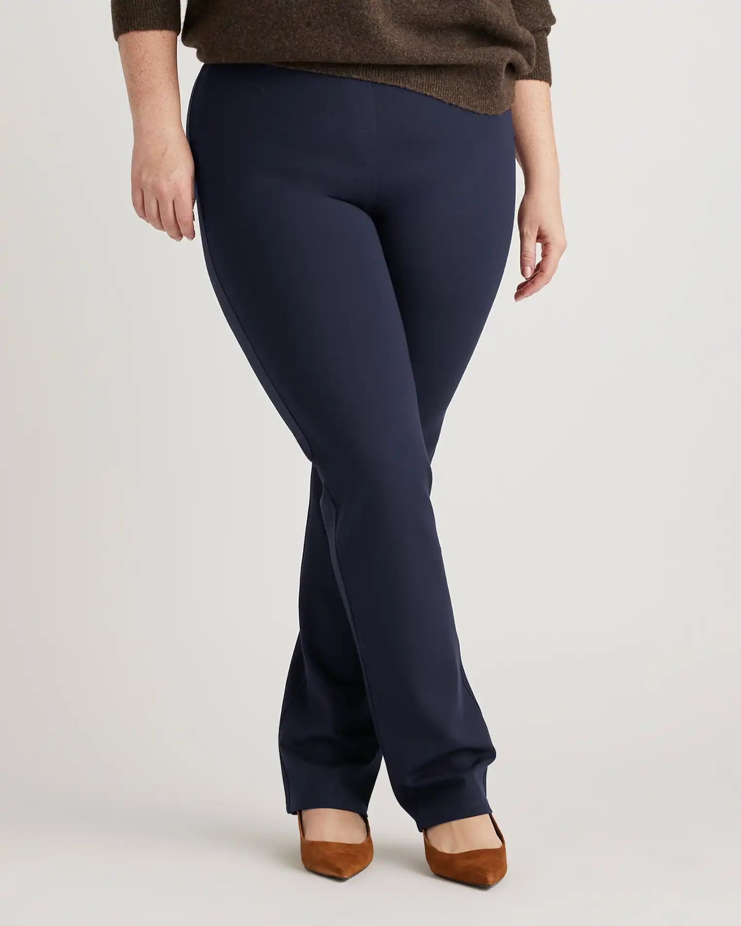 Ultra-Stretch Ponte Straight Leg Pants
