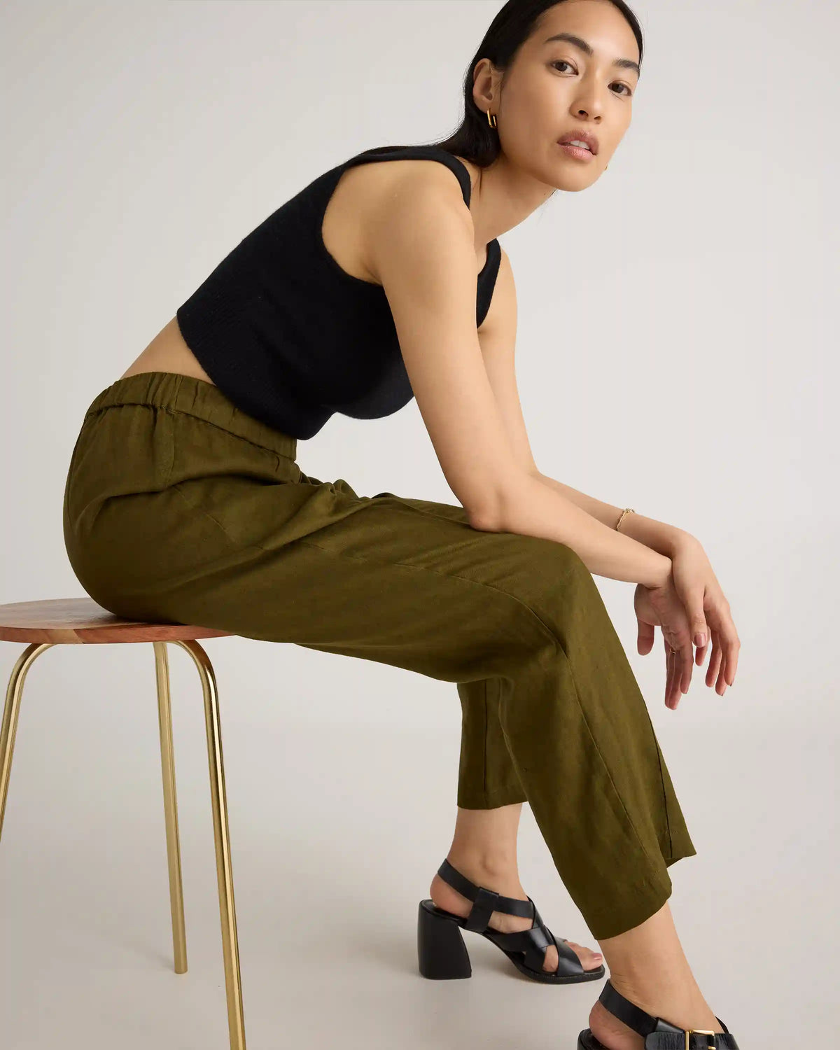 100% European Linen Tapered Ankle Pants