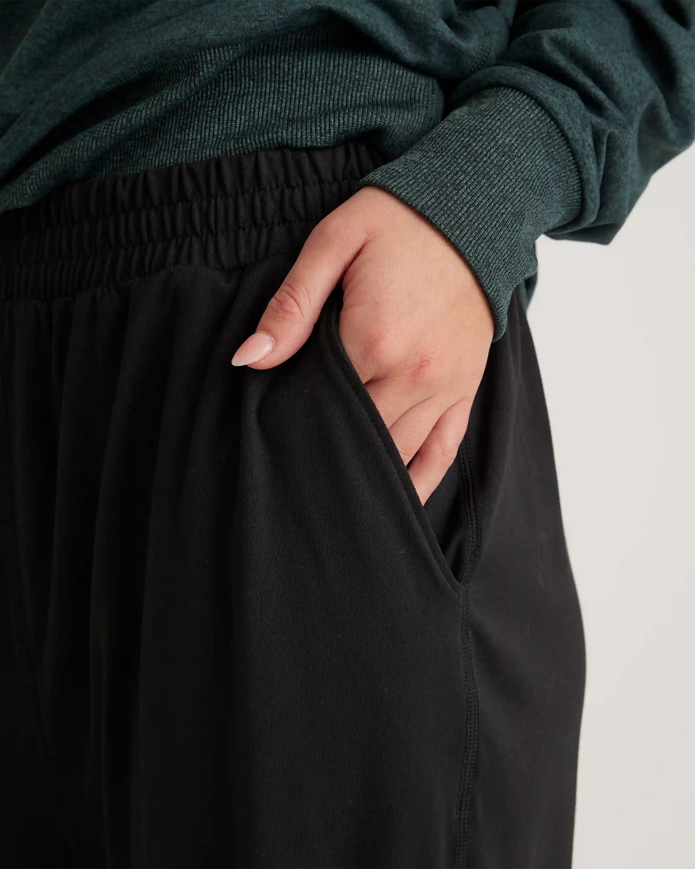 Flowknit High-Rise Boyfriend Joggers
