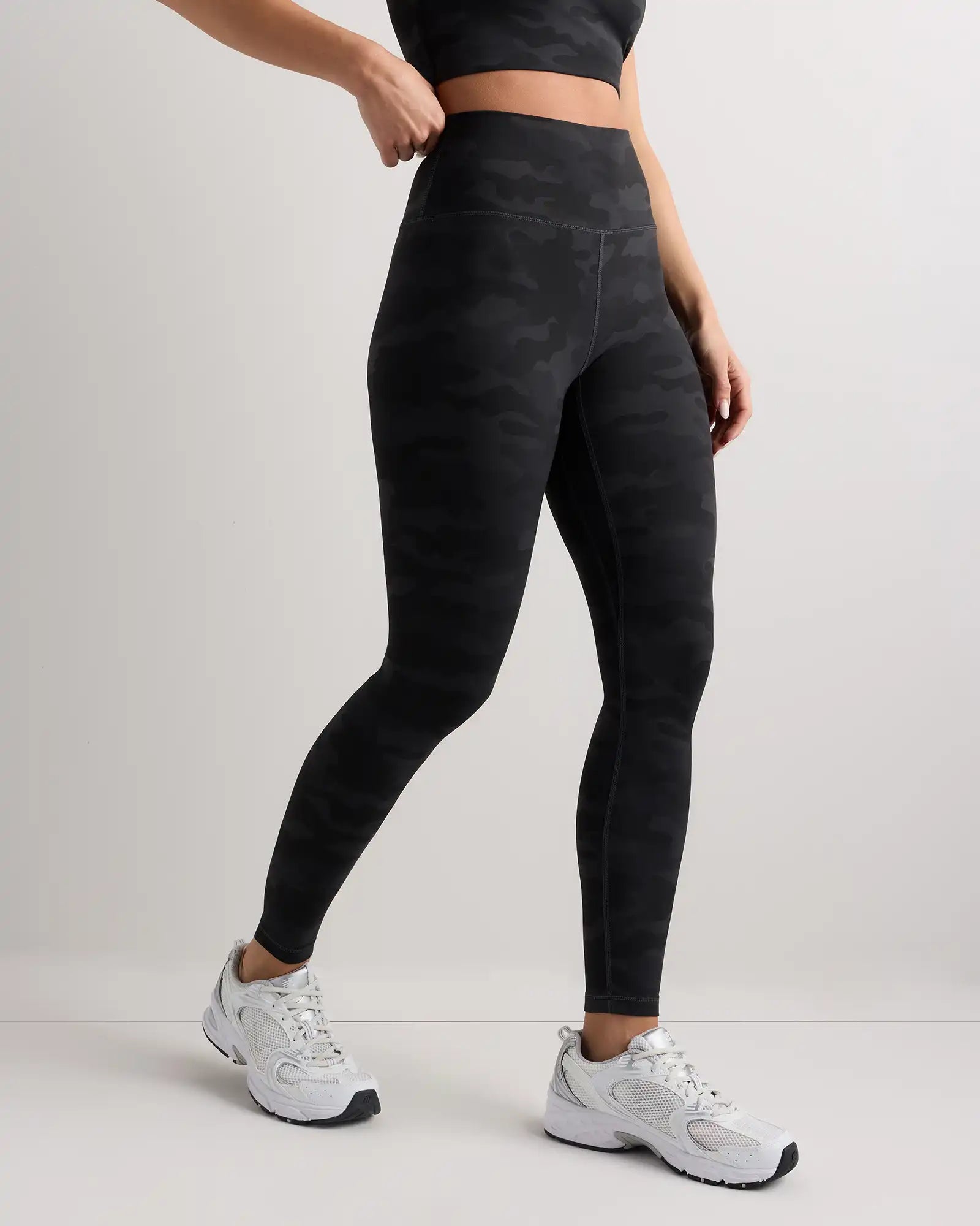 Ultra-Form High-Rise Legging