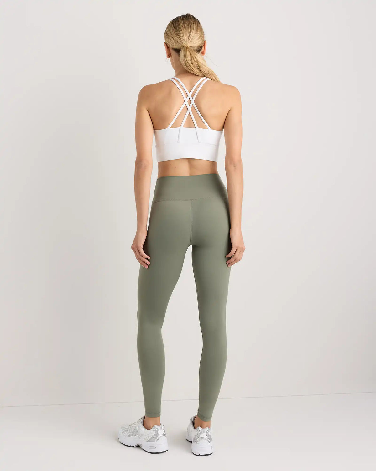 Ultra-Form High-Rise Legging