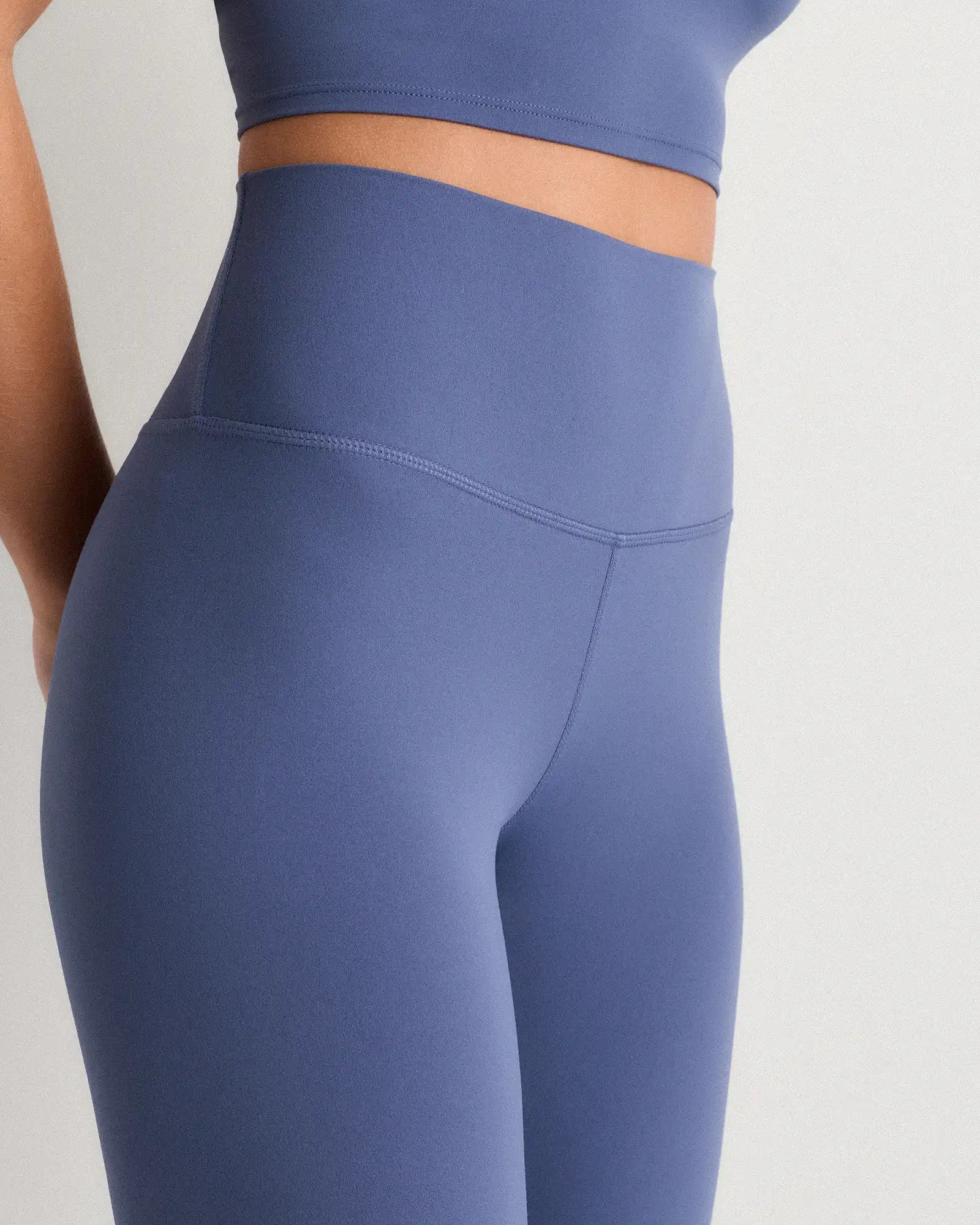 Ultra-Form High-Rise Legging