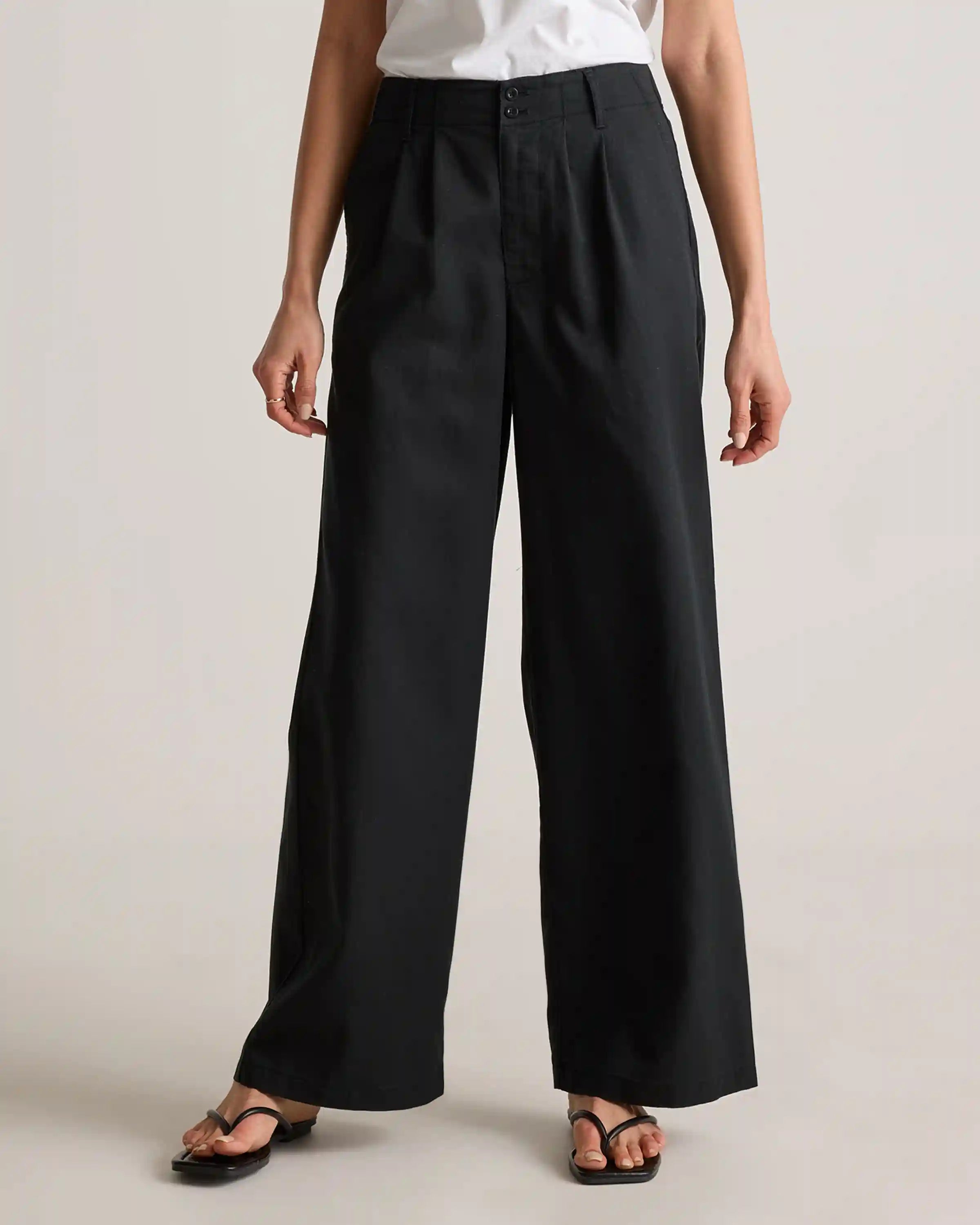 Drapey Twill Pleated Trouser