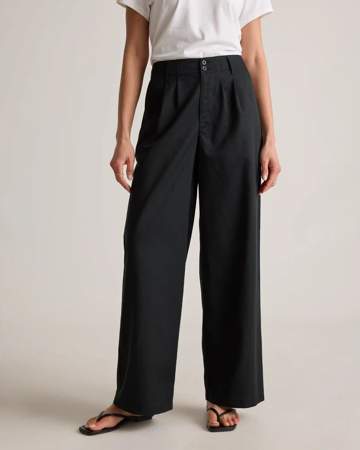 Drapey Twill Pleated Trouser