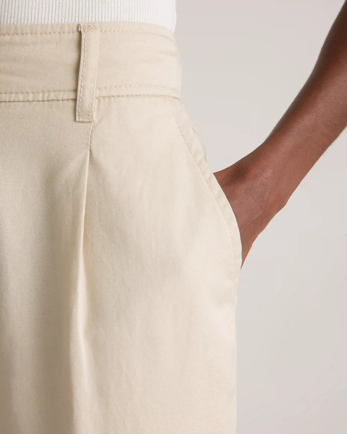 Drapey Twill Tapered Trouser