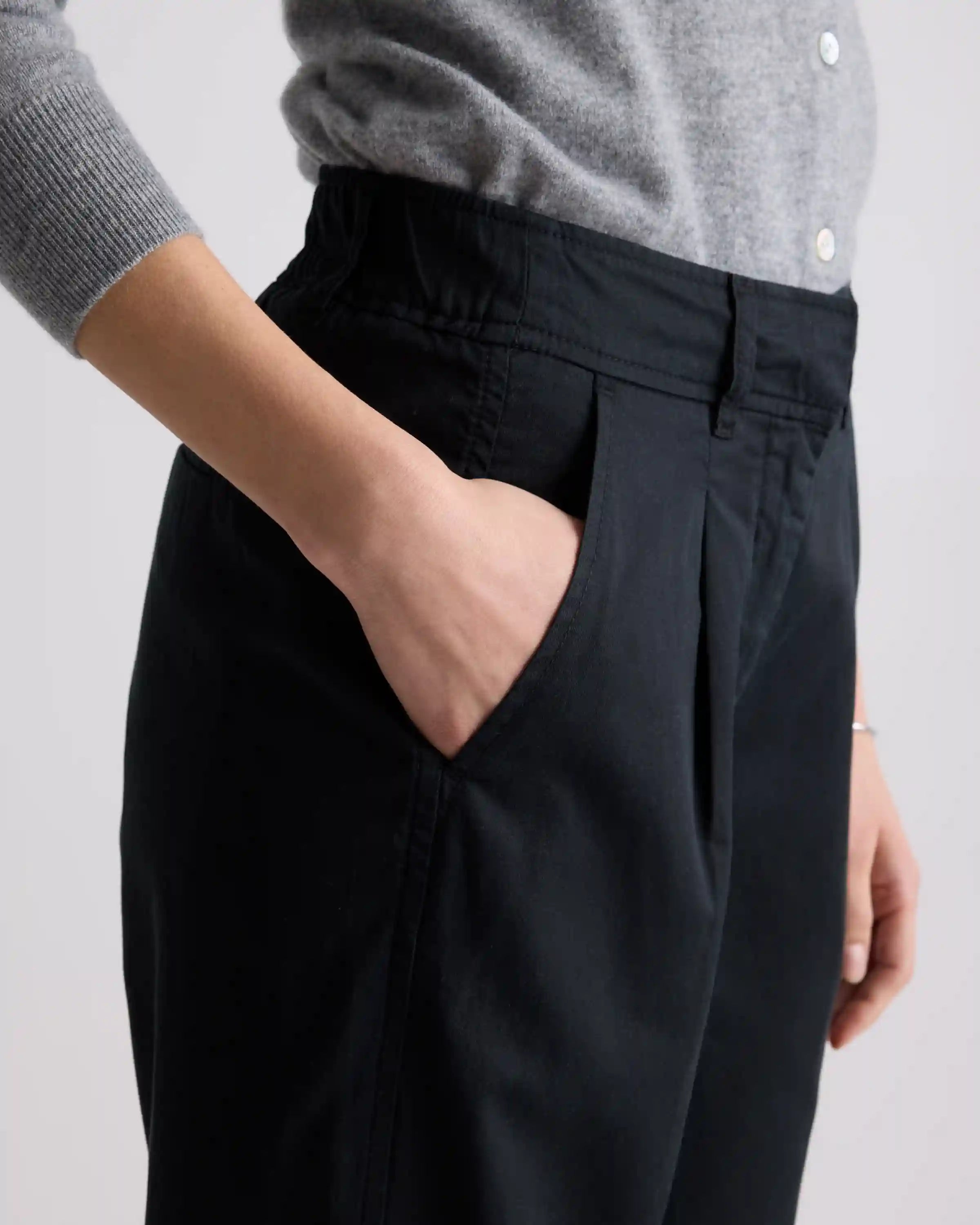 Drapey Twill Tapered Trouser