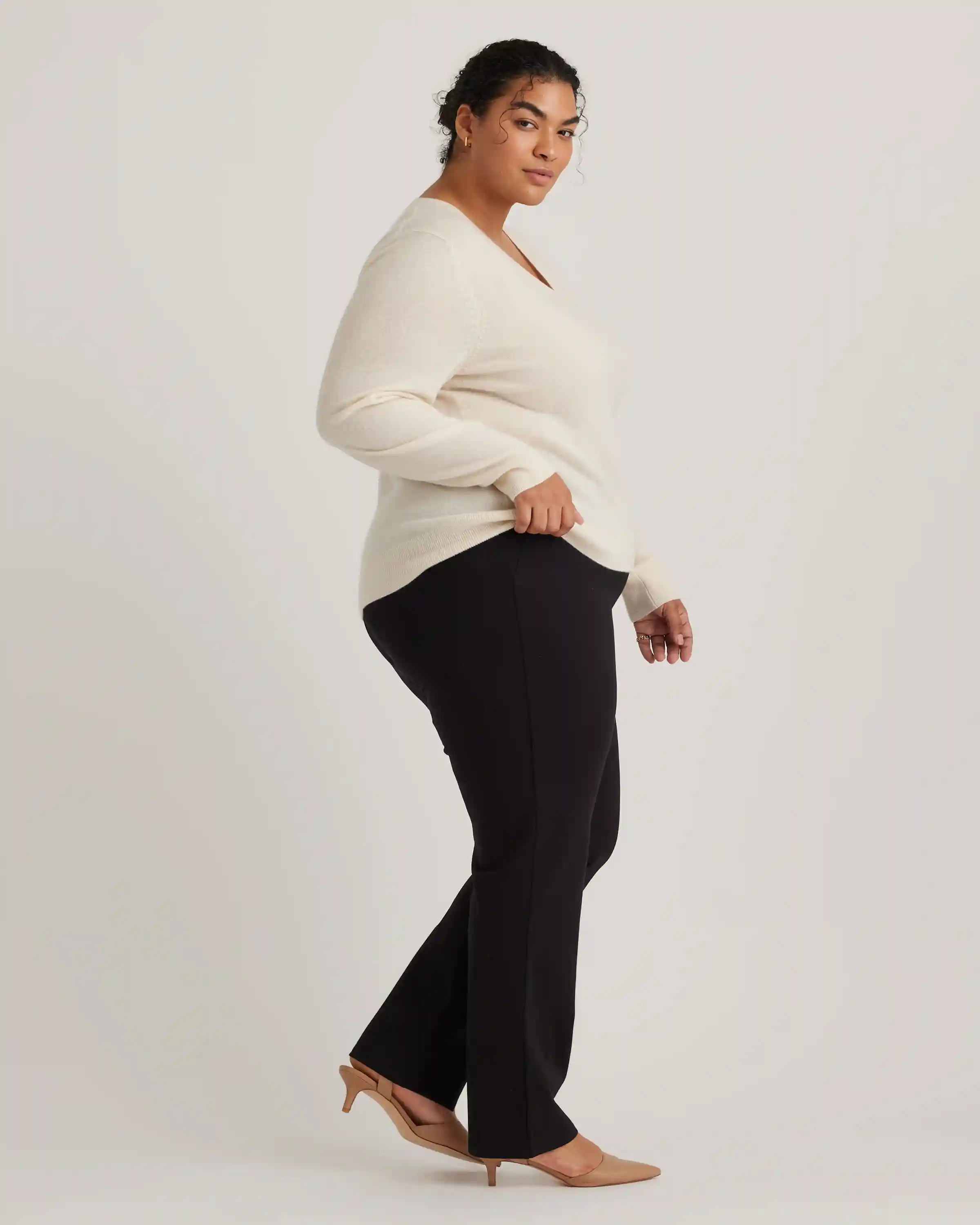 Ultra-Stretch Ponte Straight Leg Pants