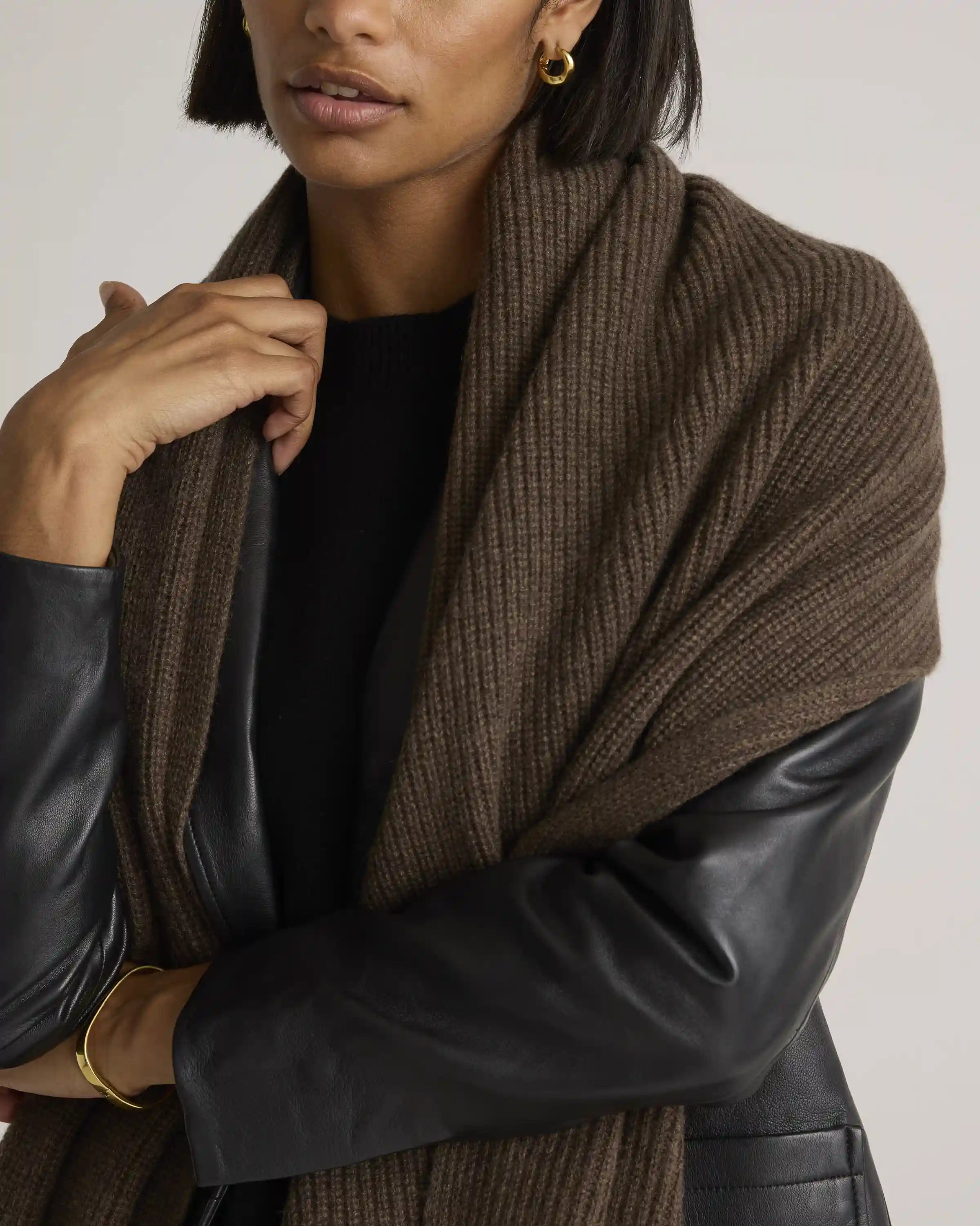 Mongolian Cashmere Ribbed Wrap
