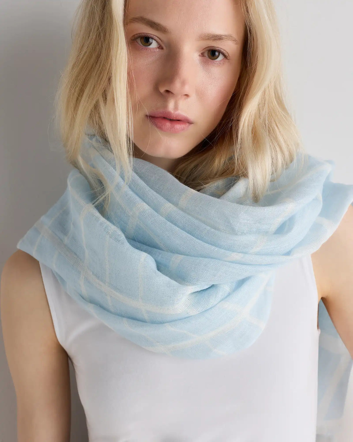 100% European Linen Printed Scarf