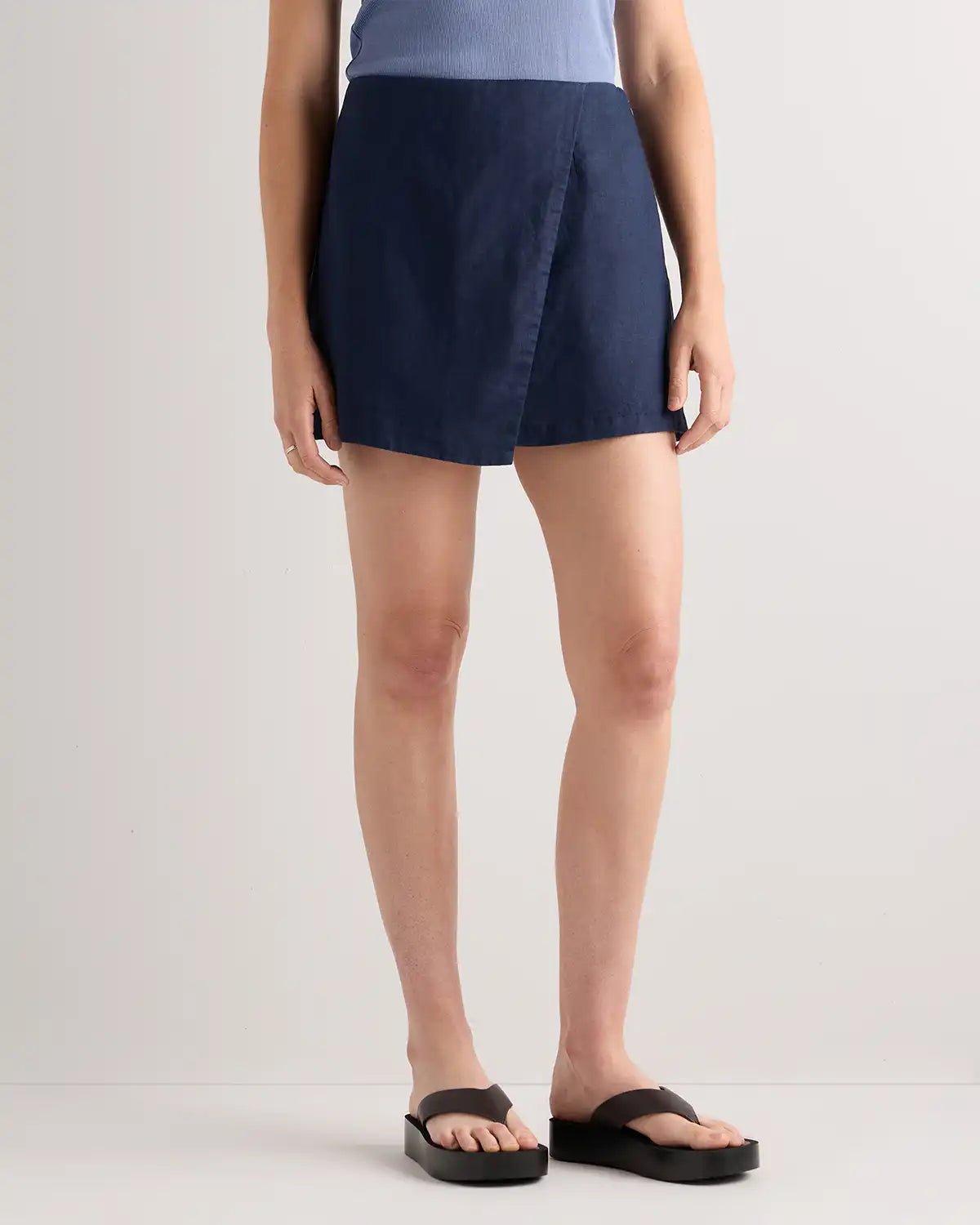 100% European Linen Skort