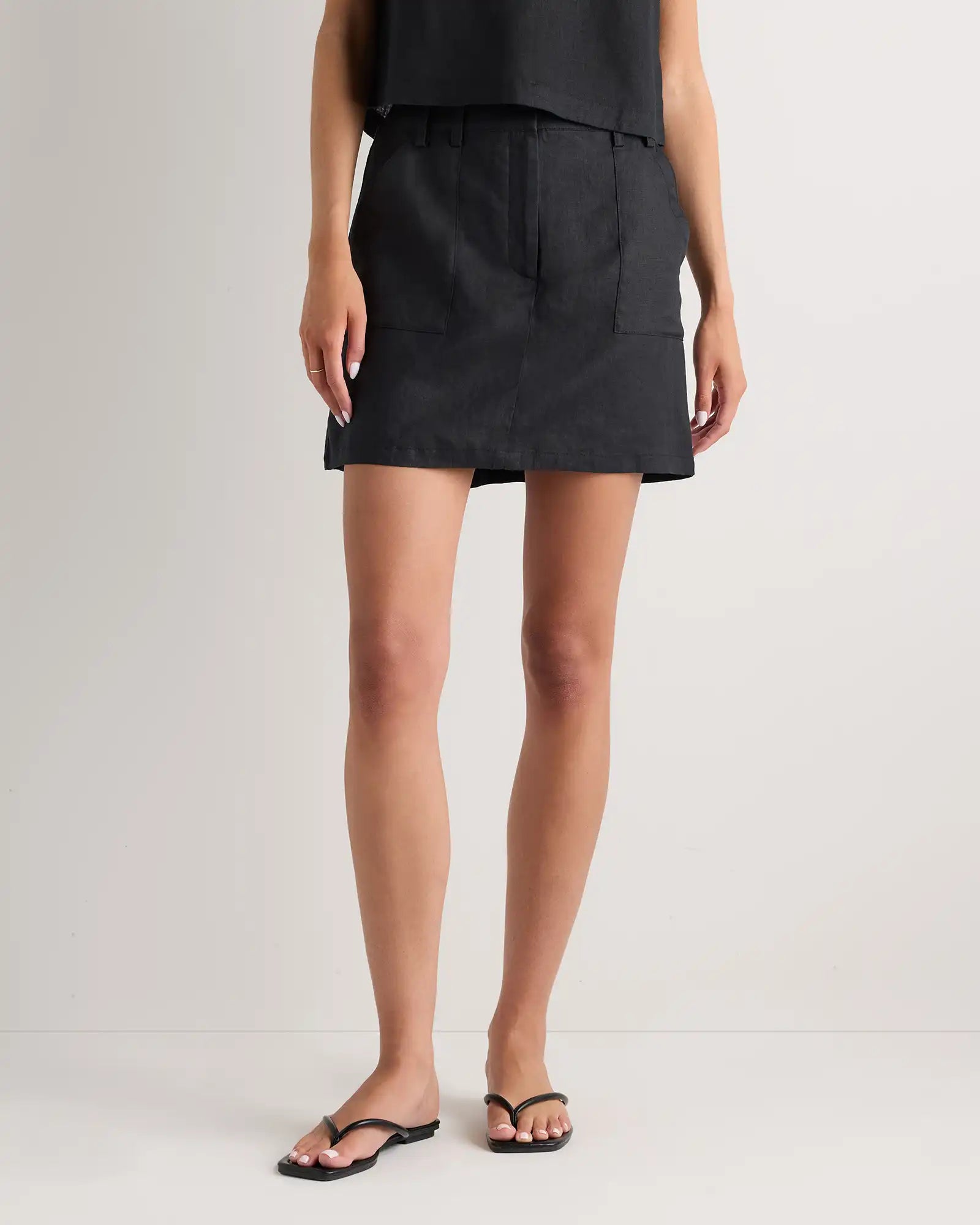 100% European Linen Utility Skort
