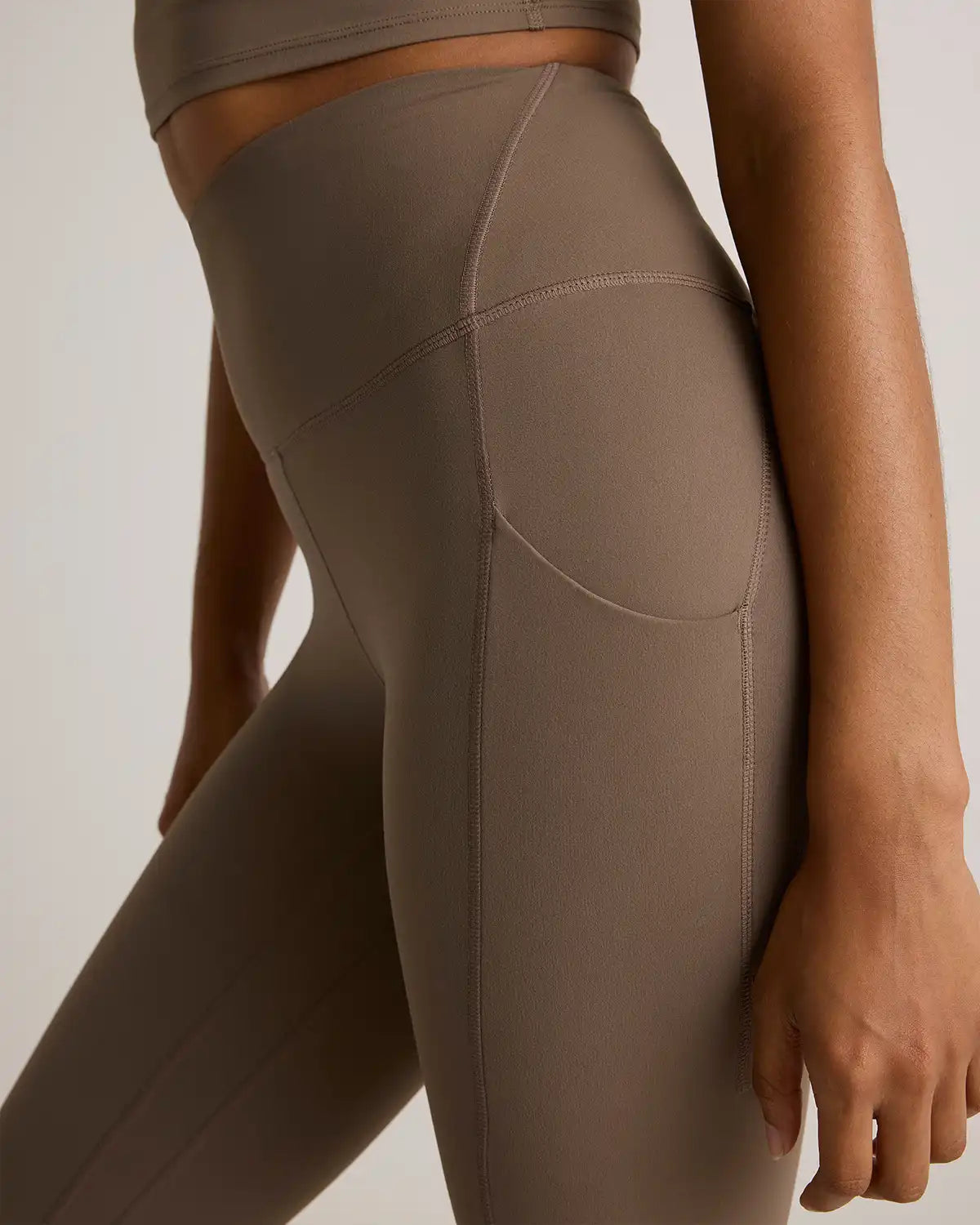 Ultra-Form High-Rise Pocket Legging