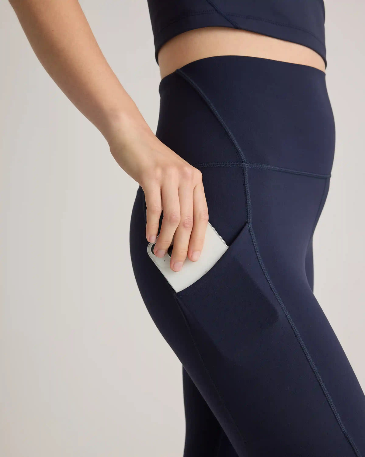 Ultra-Form High-Rise Pocket Legging