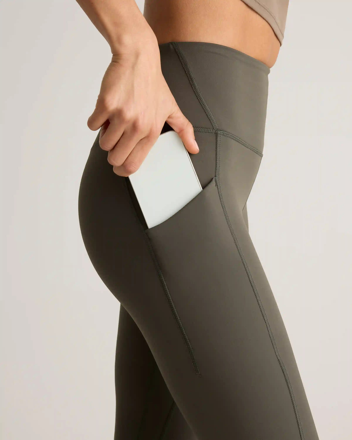 Ultra-Form High-Rise Pocket Legging