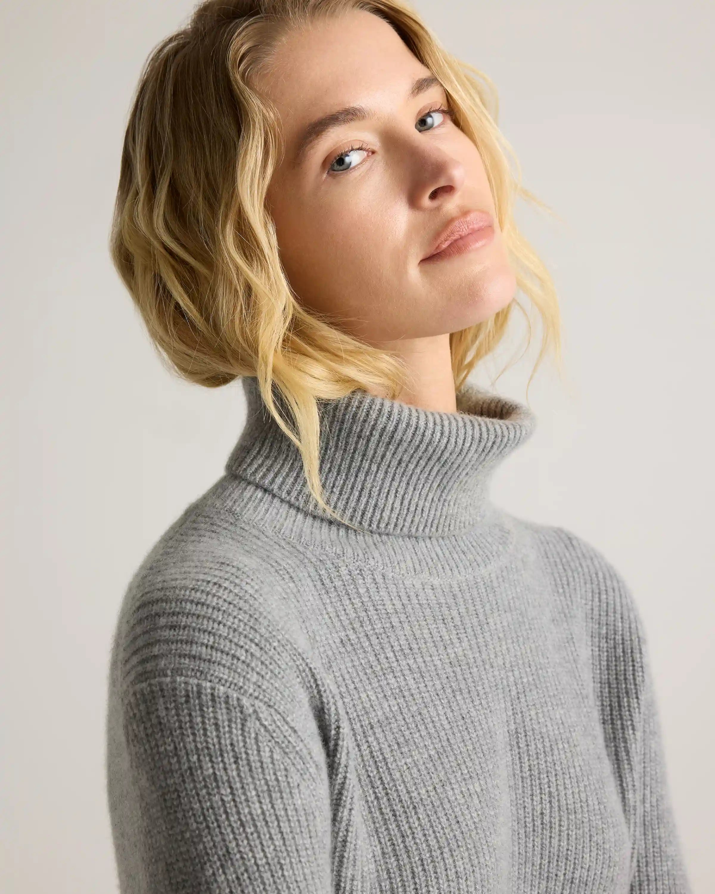 Mongolian Cashmere Fisherman Turtleneck Sweater