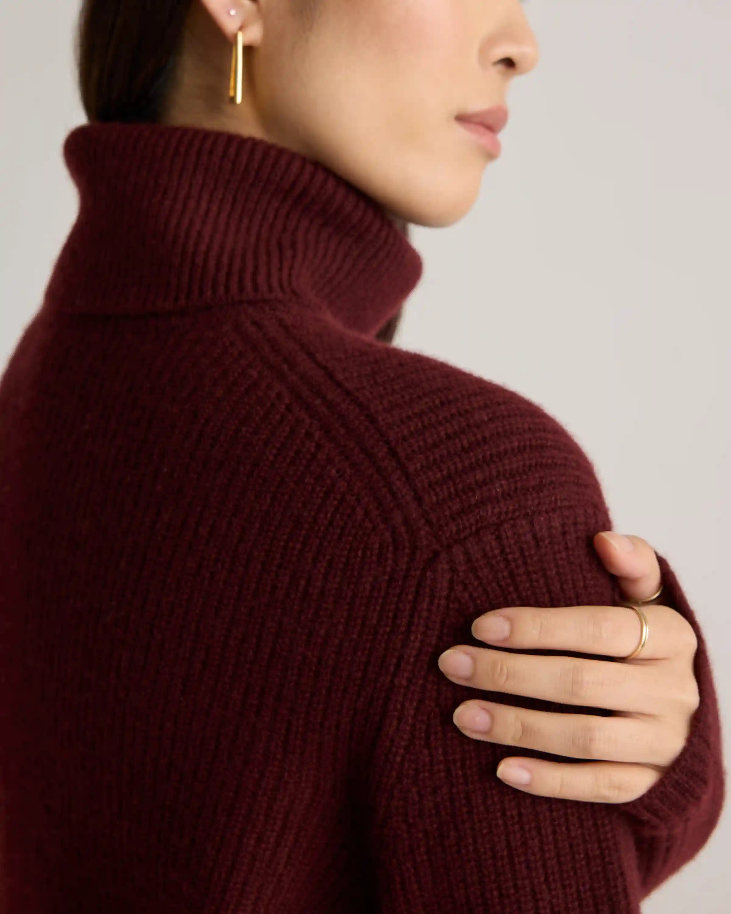 Mongolian Cashmere Fisherman Turtleneck Sweater