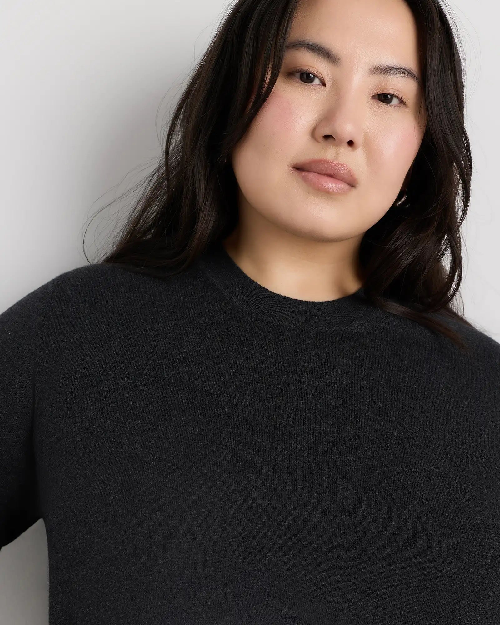 Lightweight Cotton Cashmere Crew Sweater