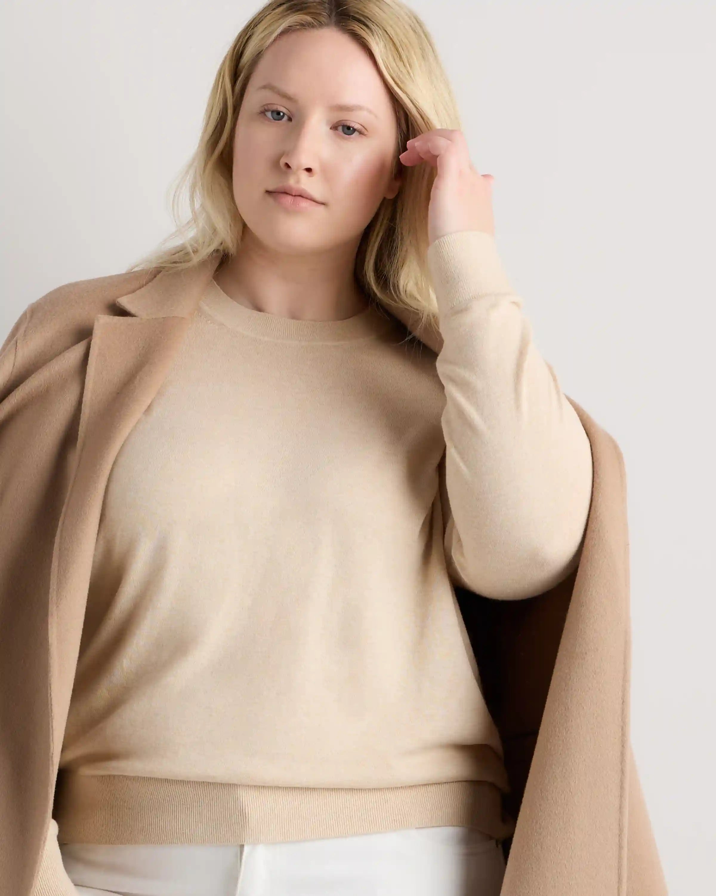 Lightweight Cotton Cashmere Crew Sweater