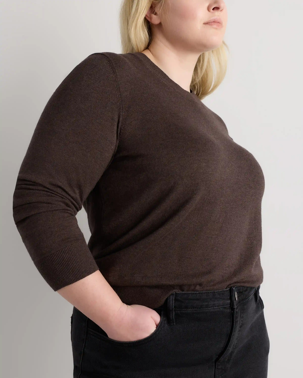 Lightweight Cotton Cashmere Crew Sweater