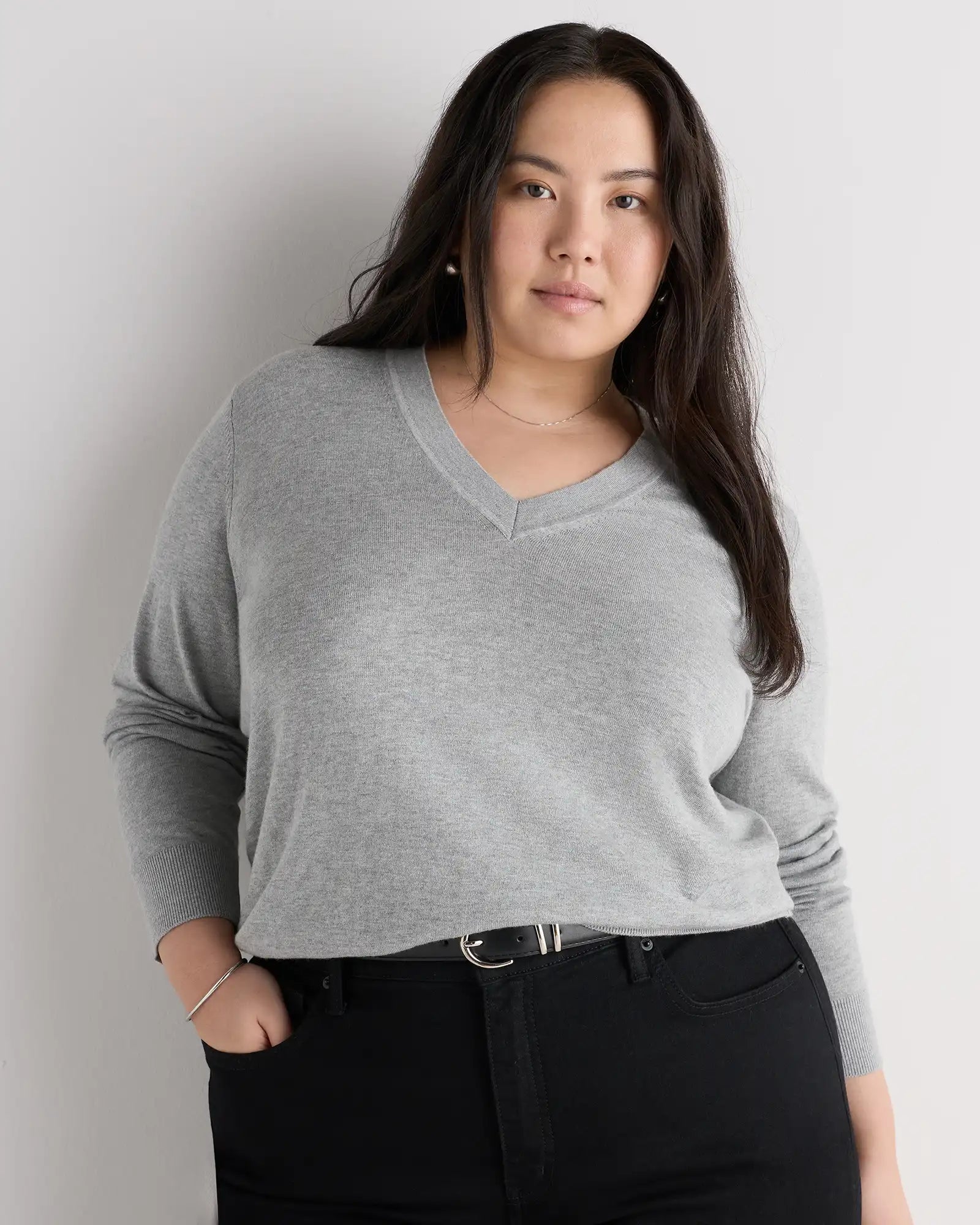 Lightweight Cotton Cashmere V-Neck Sweater