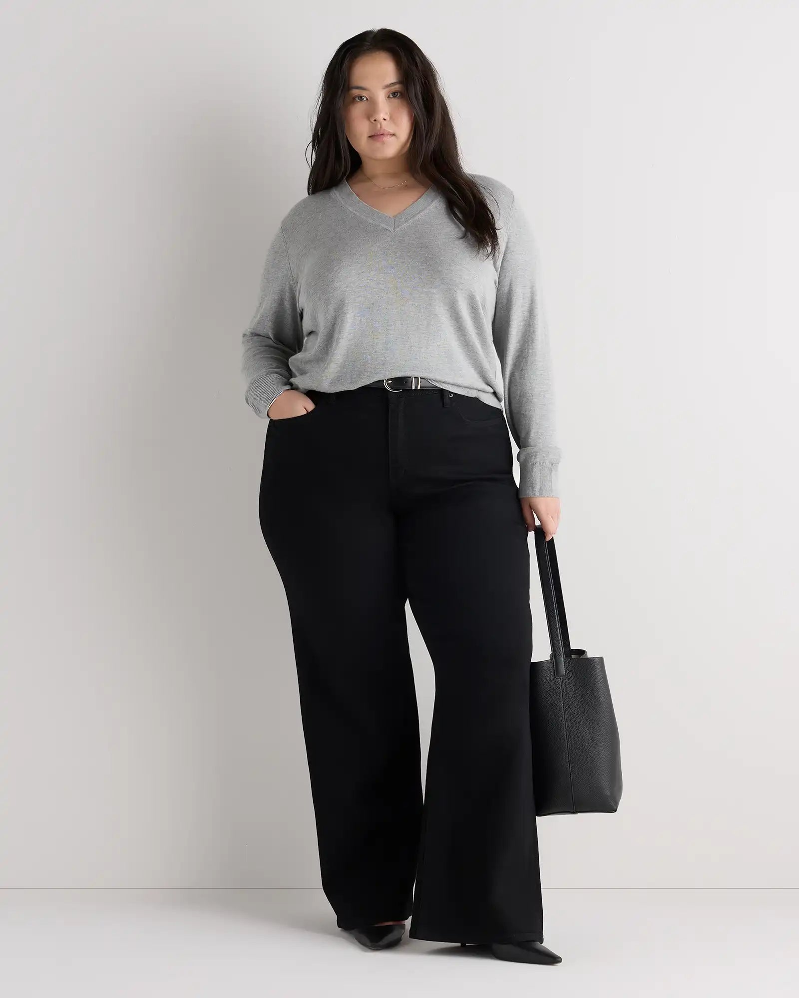 Lightweight Cotton Cashmere V-Neck Sweater