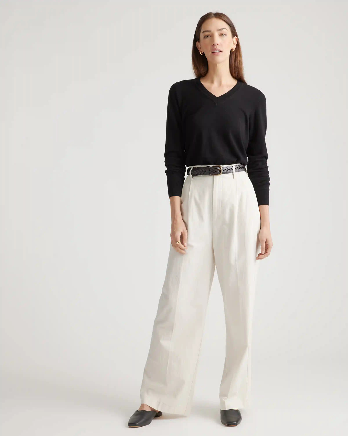 Lightweight Cotton Cashmere V-Neck Sweater