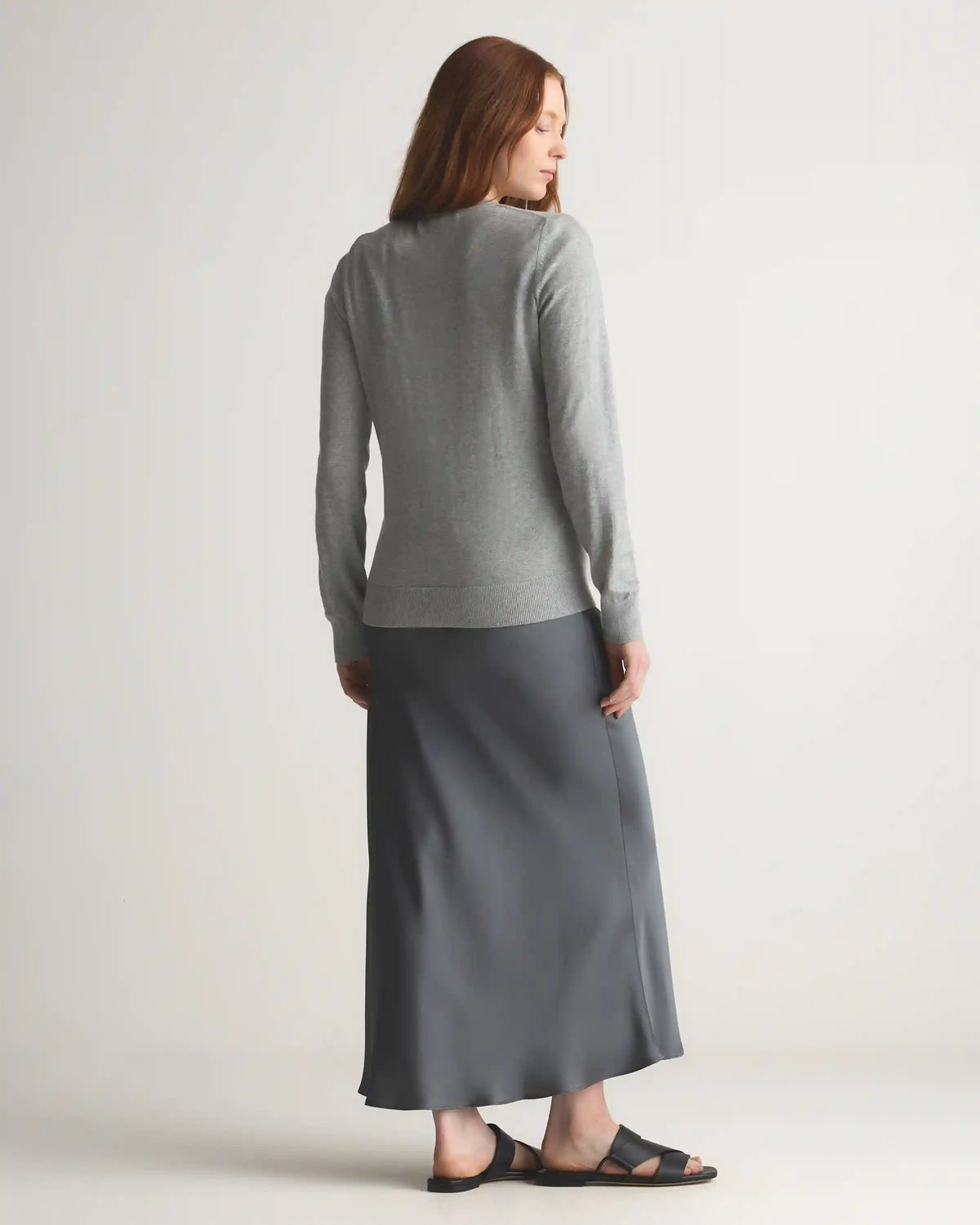 Lightweight Cotton Cashmere V-Neck Sweater